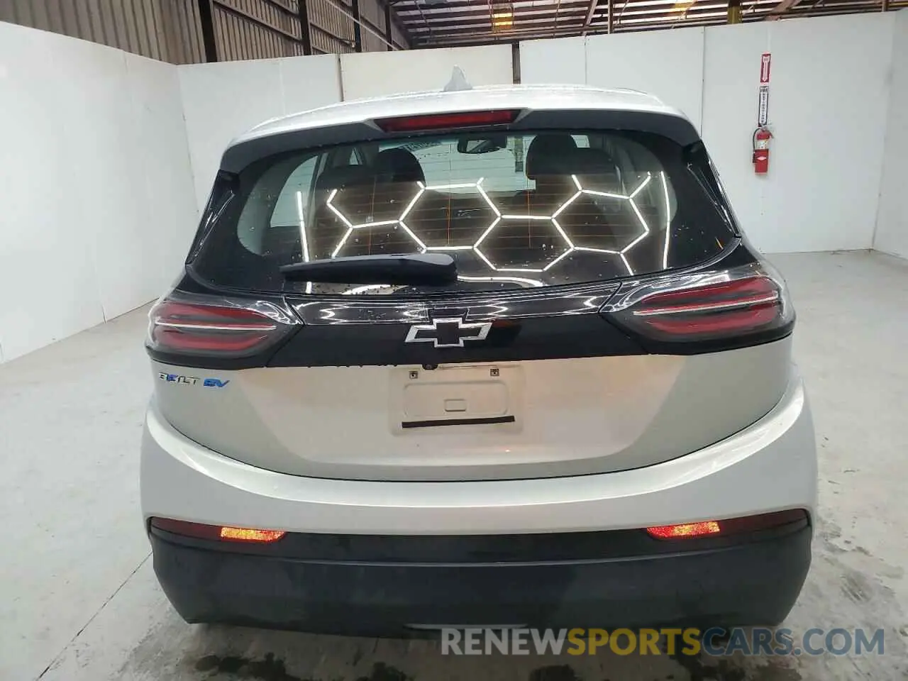 6 fotografías del automóvil dañado 1G1FX6S0XP4184610 CHEVROLET BOLT 2023