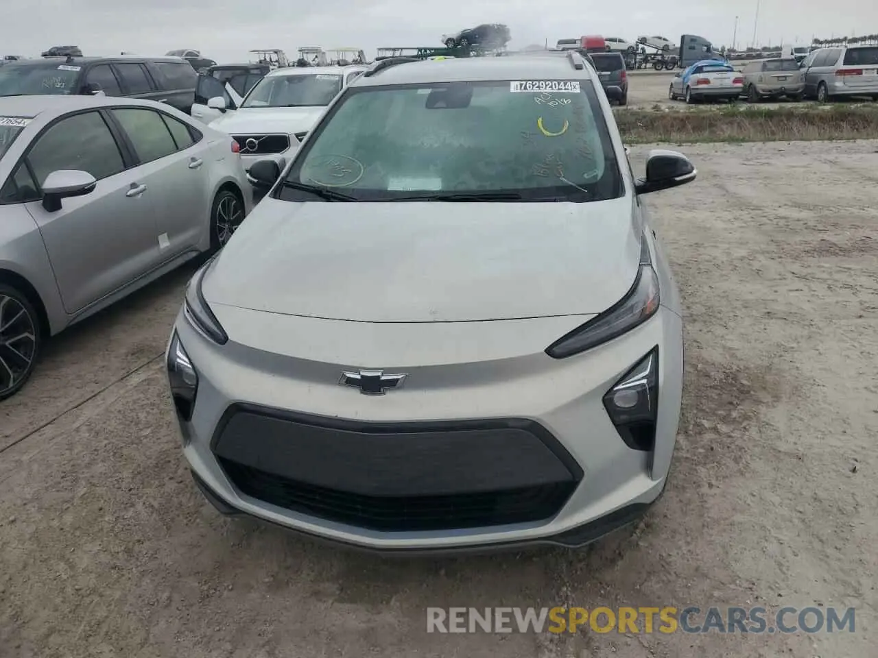 5 fotografías del automóvil dañado 1G1FY6S06P4164688 CHEVROLET BOLT 2023