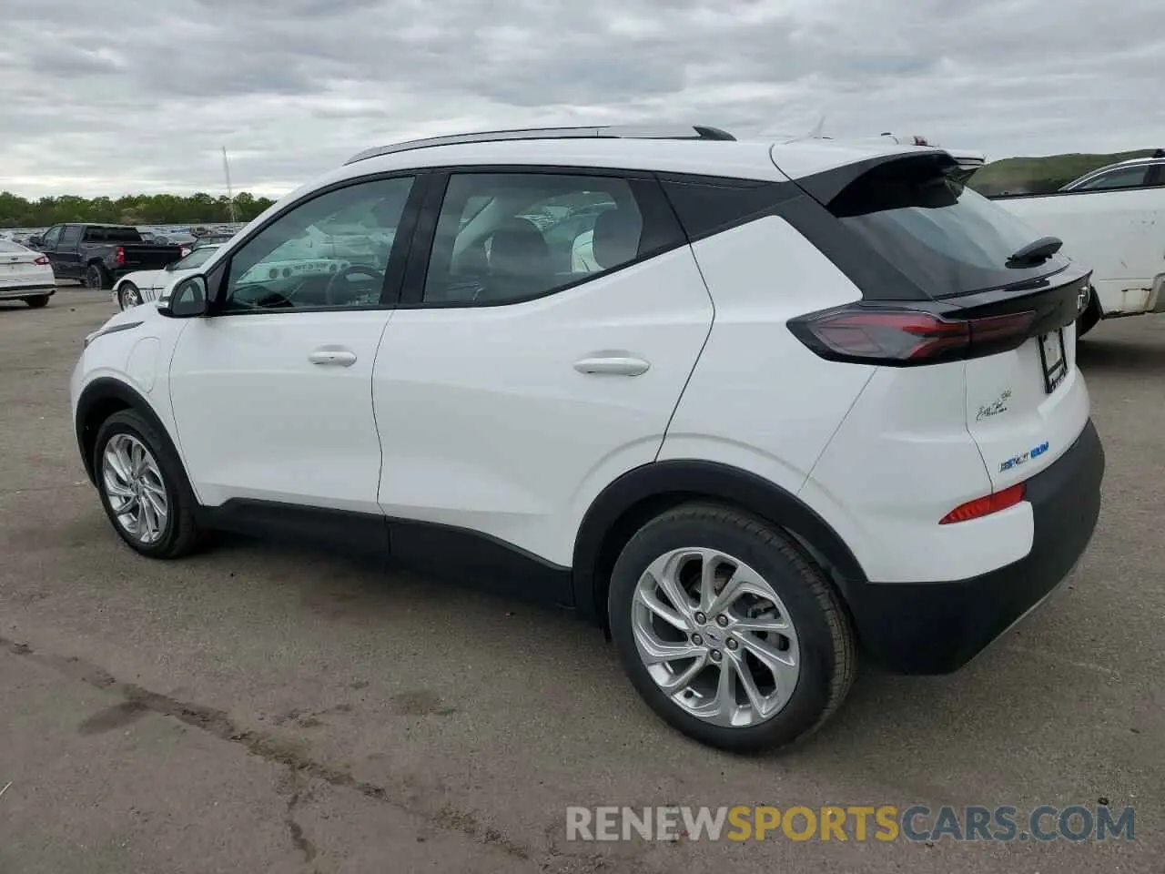 2 fotografías del automóvil dañado 1G1FY6S0XP4132293 CHEVROLET BOLT 2023