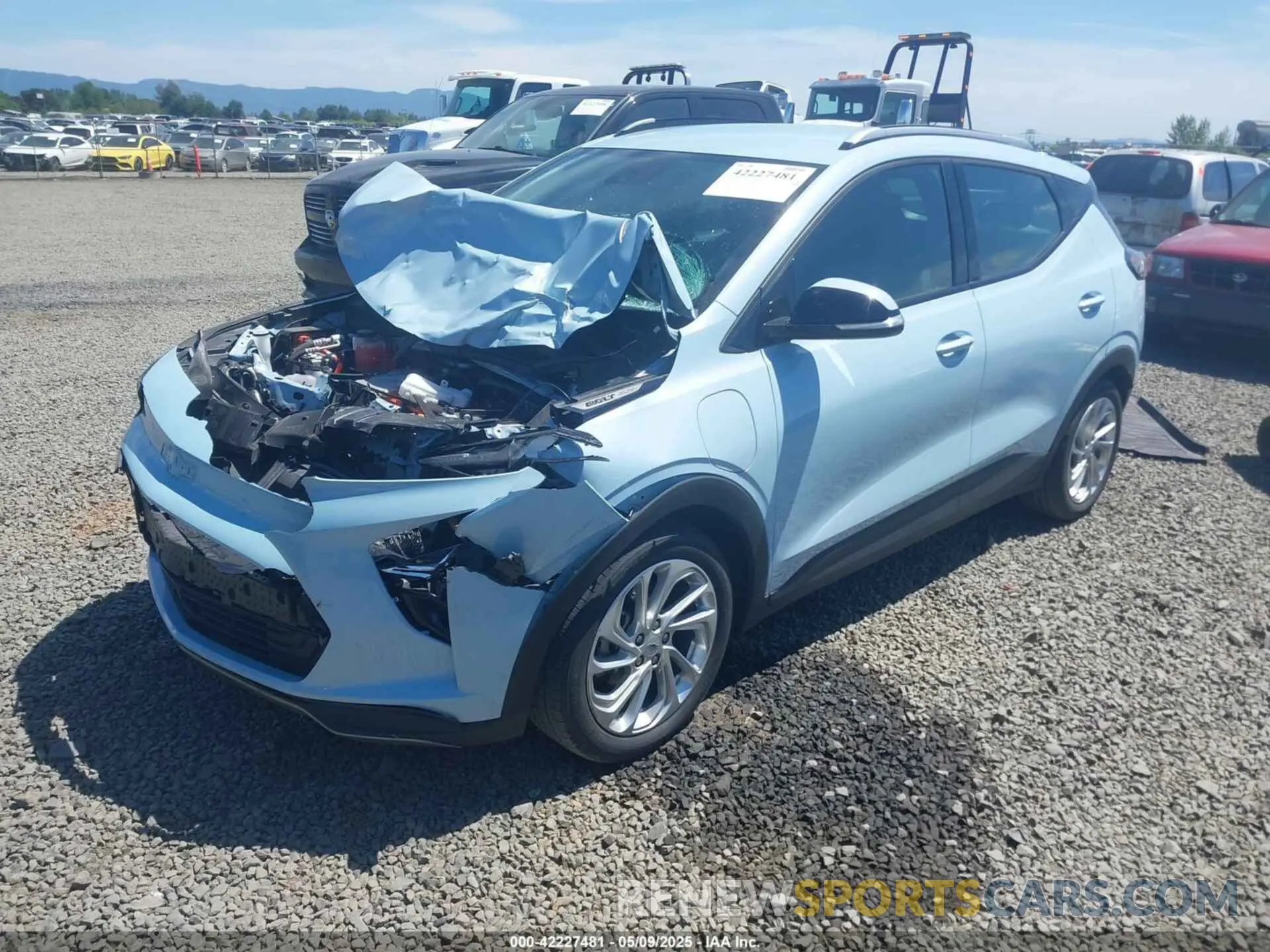 2 fotografías del automóvil dañado 1G1FY6S05N4109761 CHEVROLET BOLT EUV 2022