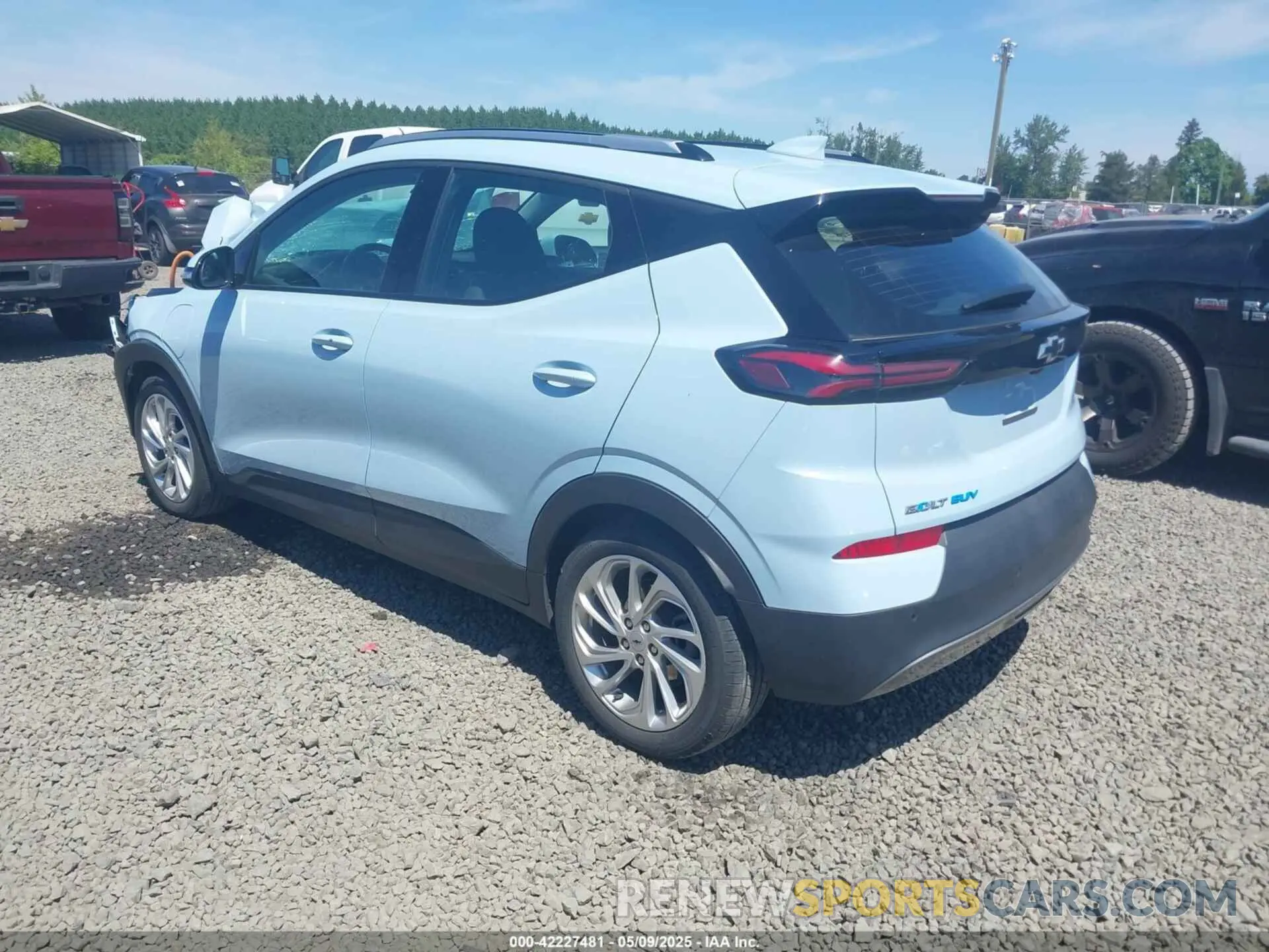 3 fotografías del automóvil dañado 1G1FY6S05N4109761 CHEVROLET BOLT EUV 2022
