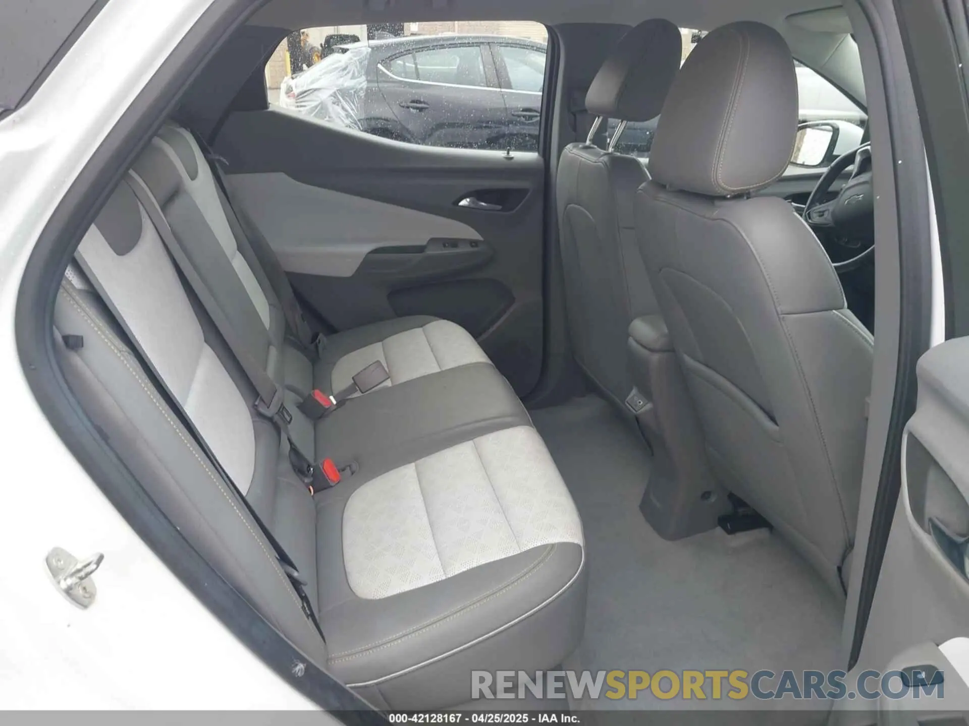 8 fotografías del automóvil dañado 1G1FZ6S06N4111502 CHEVROLET BOLT EUV 2022