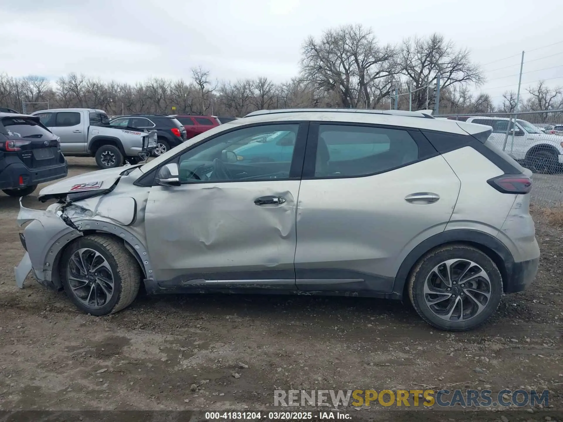 14 fotografías del automóvil dañado 1G1FZ6S06N4134259 CHEVROLET BOLT EUV 2022
