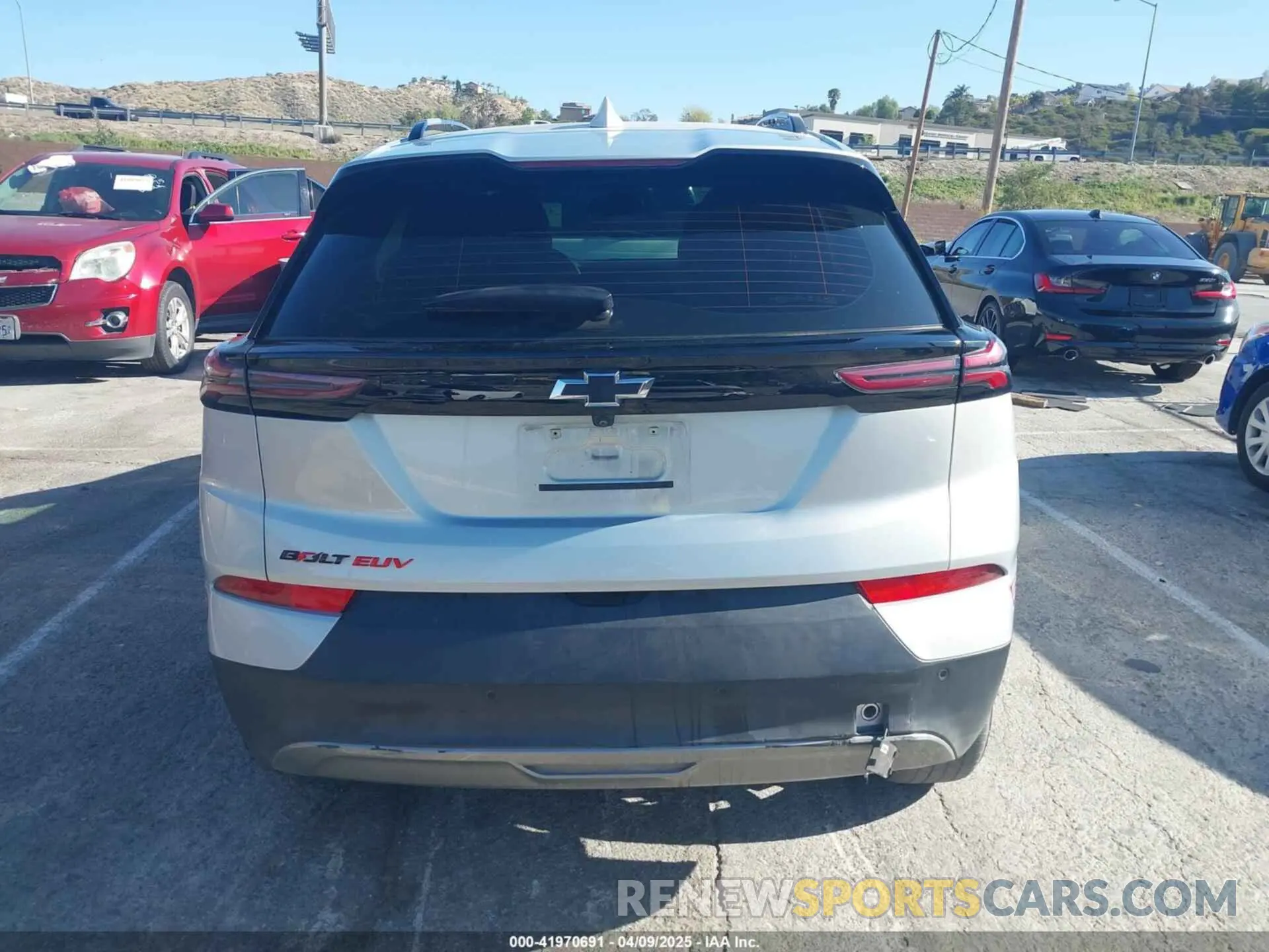 16 fotografías del automóvil dañado 1G1FY6S00P4107001 CHEVROLET BOLT EUV 2023