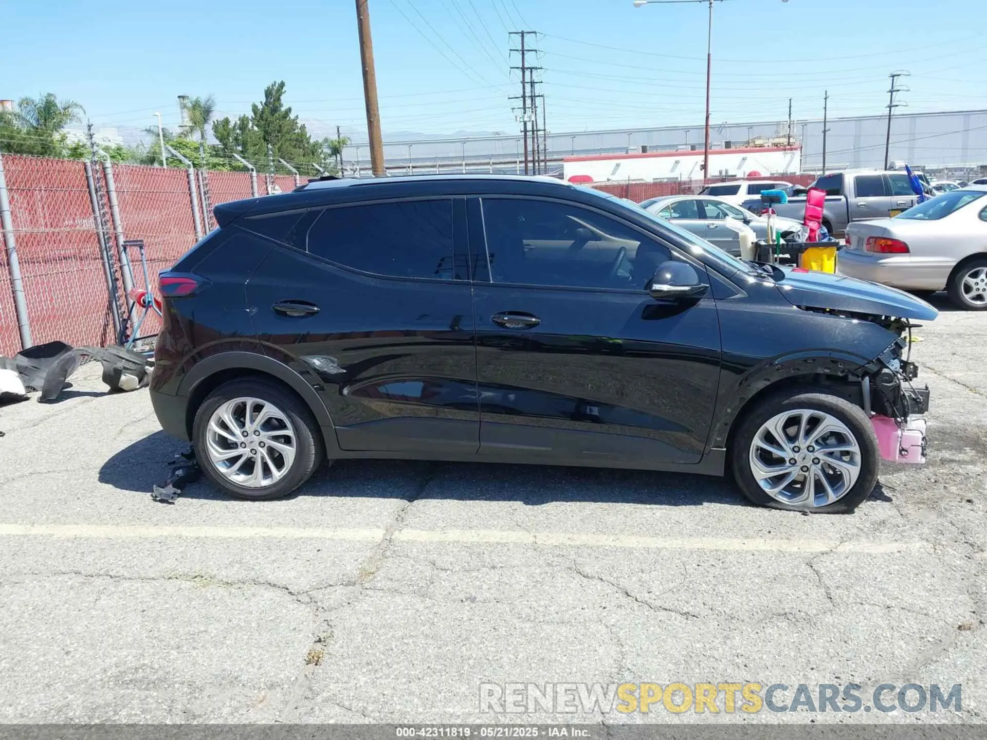 14 fotografías del automóvil dañado 1G1FY6S00P4152374 CHEVROLET BOLT EUV 2023