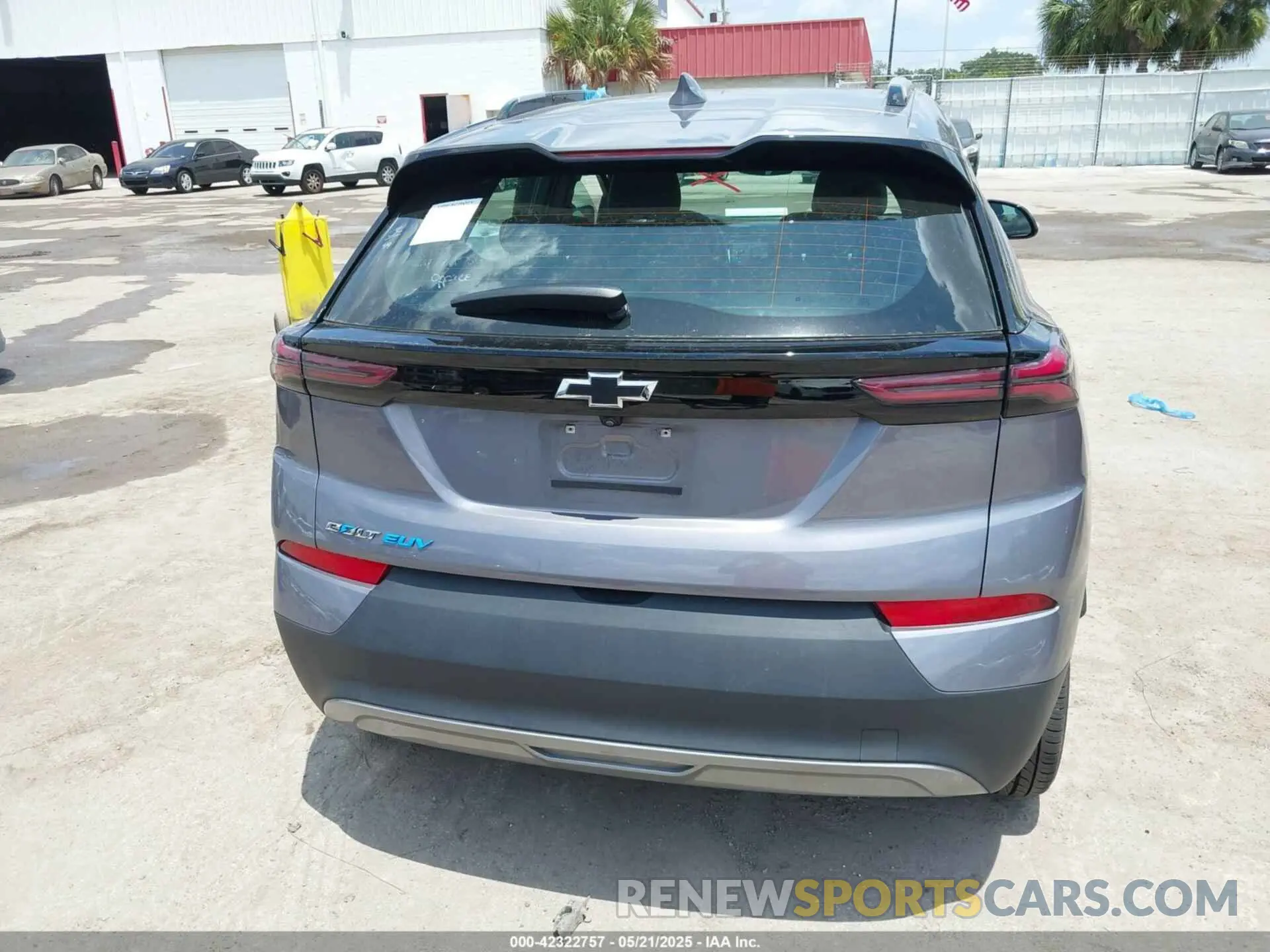 17 fotografías del automóvil dañado 1G1FY6S03P4165829 CHEVROLET BOLT EUV 2023