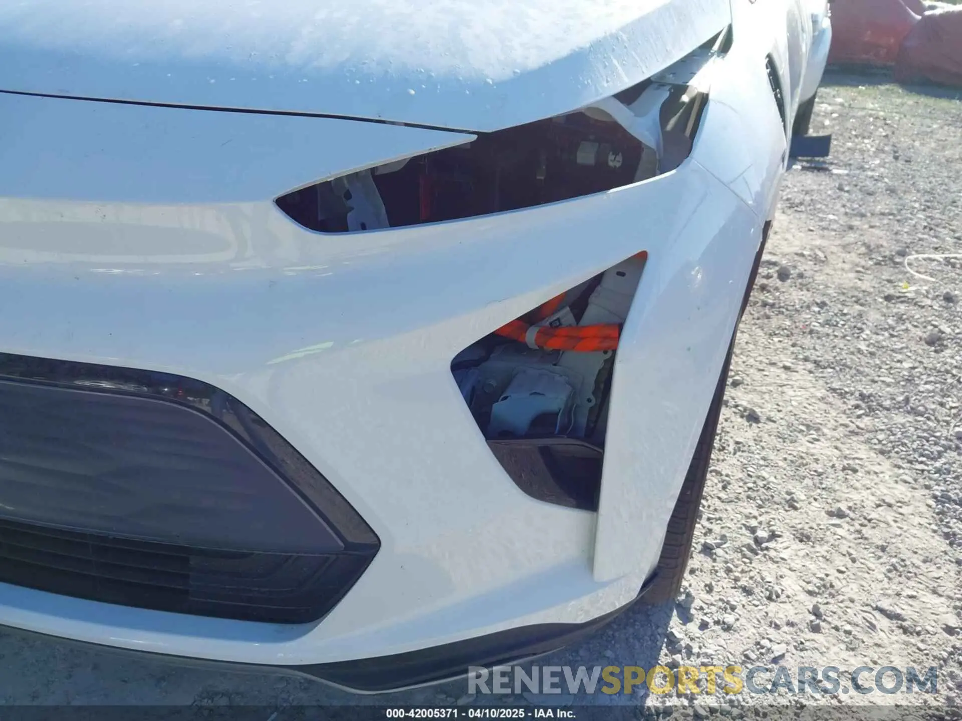 22 fotografías del automóvil dañado 1G1FY6S04P4128661 CHEVROLET BOLT EUV 2023