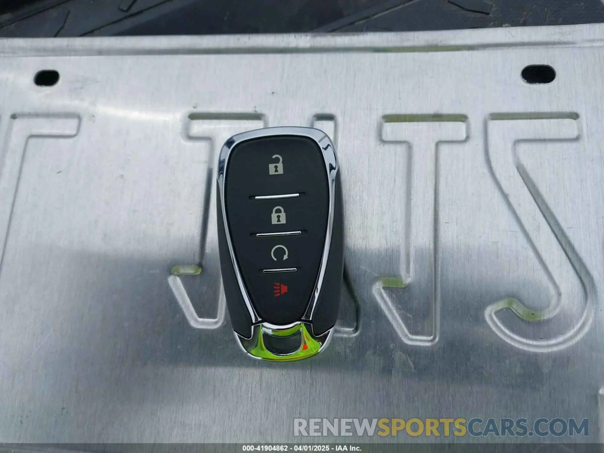 11 fotografías del automóvil dañado 1G1FY6S05P4117636 CHEVROLET BOLT EUV 2023