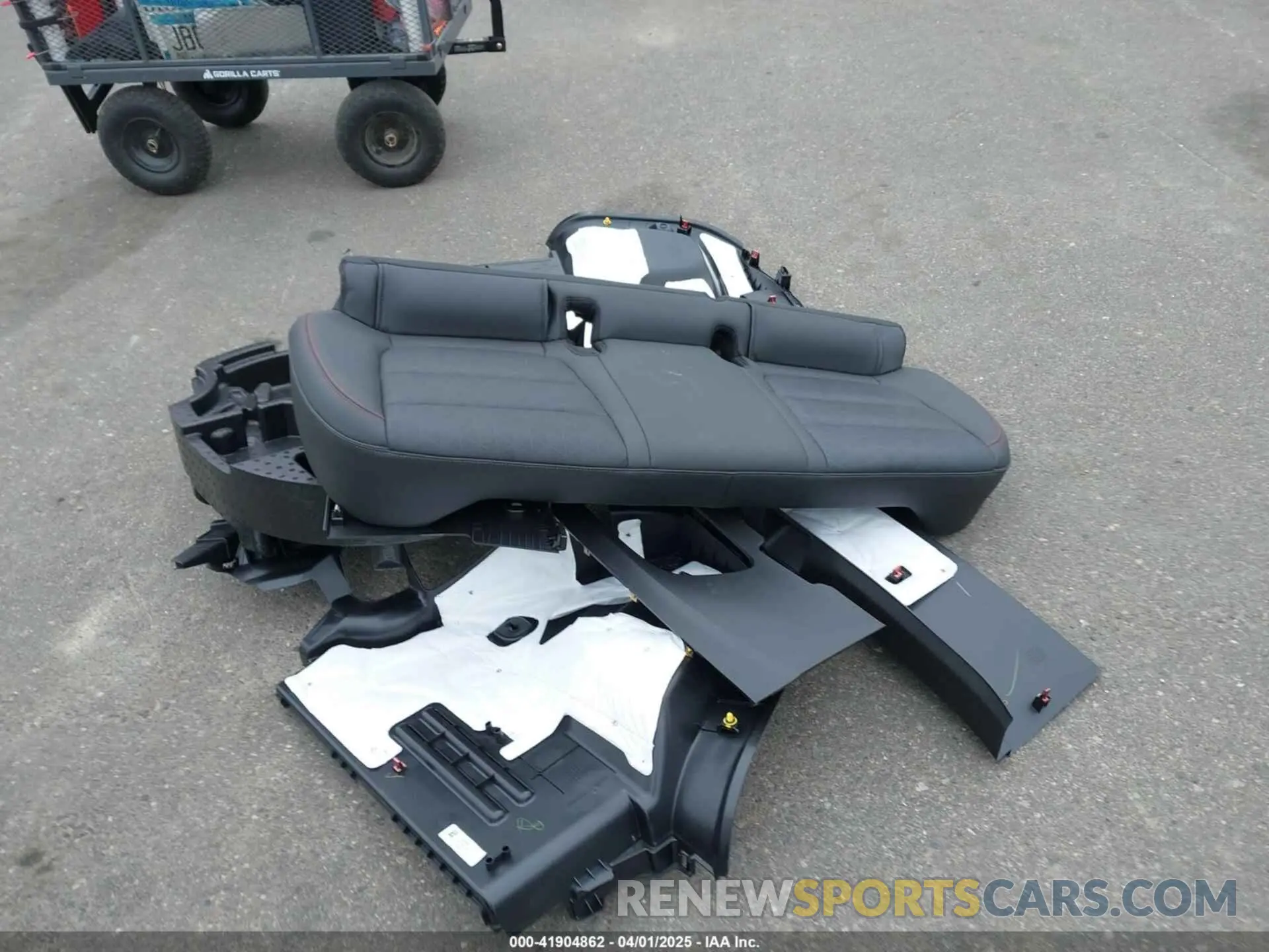 12 fotografías del automóvil dañado 1G1FY6S05P4117636 CHEVROLET BOLT EUV 2023