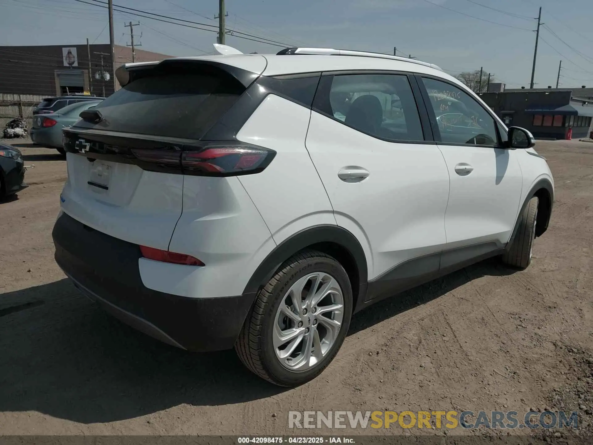 4 fotografías del automóvil dañado 1G1FY6S06P4144022 CHEVROLET BOLT EUV 2023