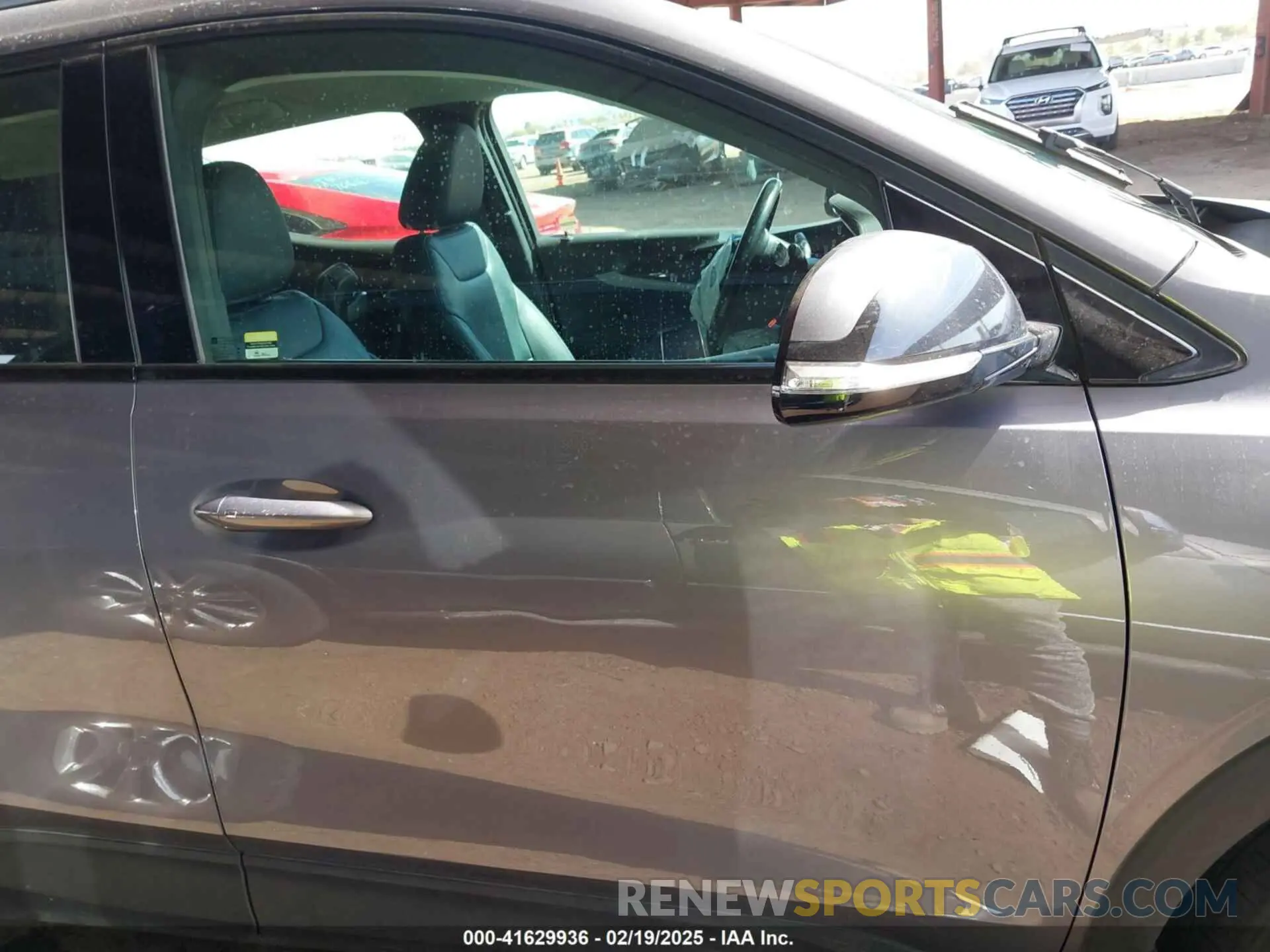 13 fotografías del automóvil dañado 1G1FY6S08P4106842 CHEVROLET BOLT EUV 2023