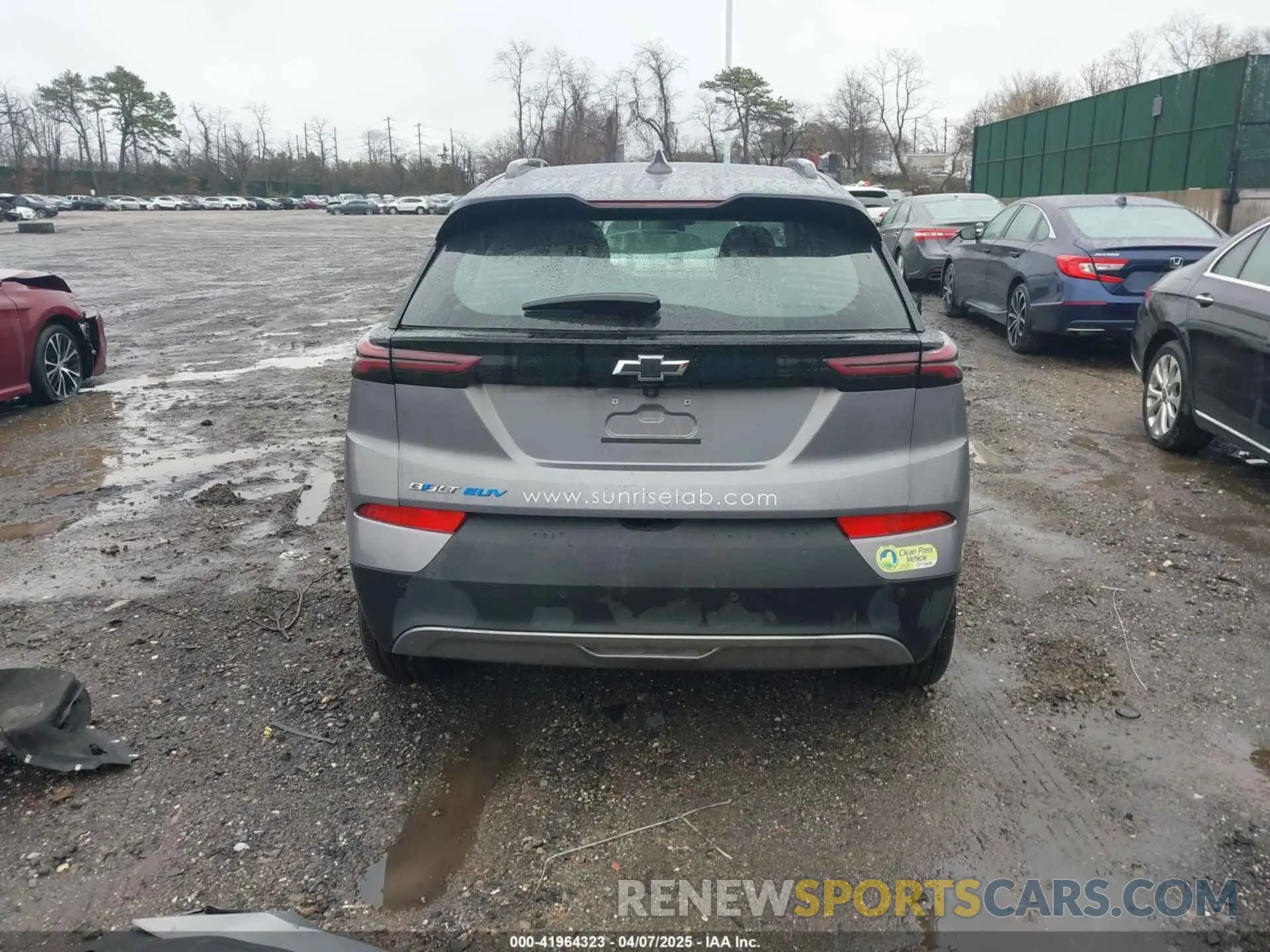 16 fotografías del automóvil dañado 1G1FY6S08P4204737 CHEVROLET BOLT EUV 2023