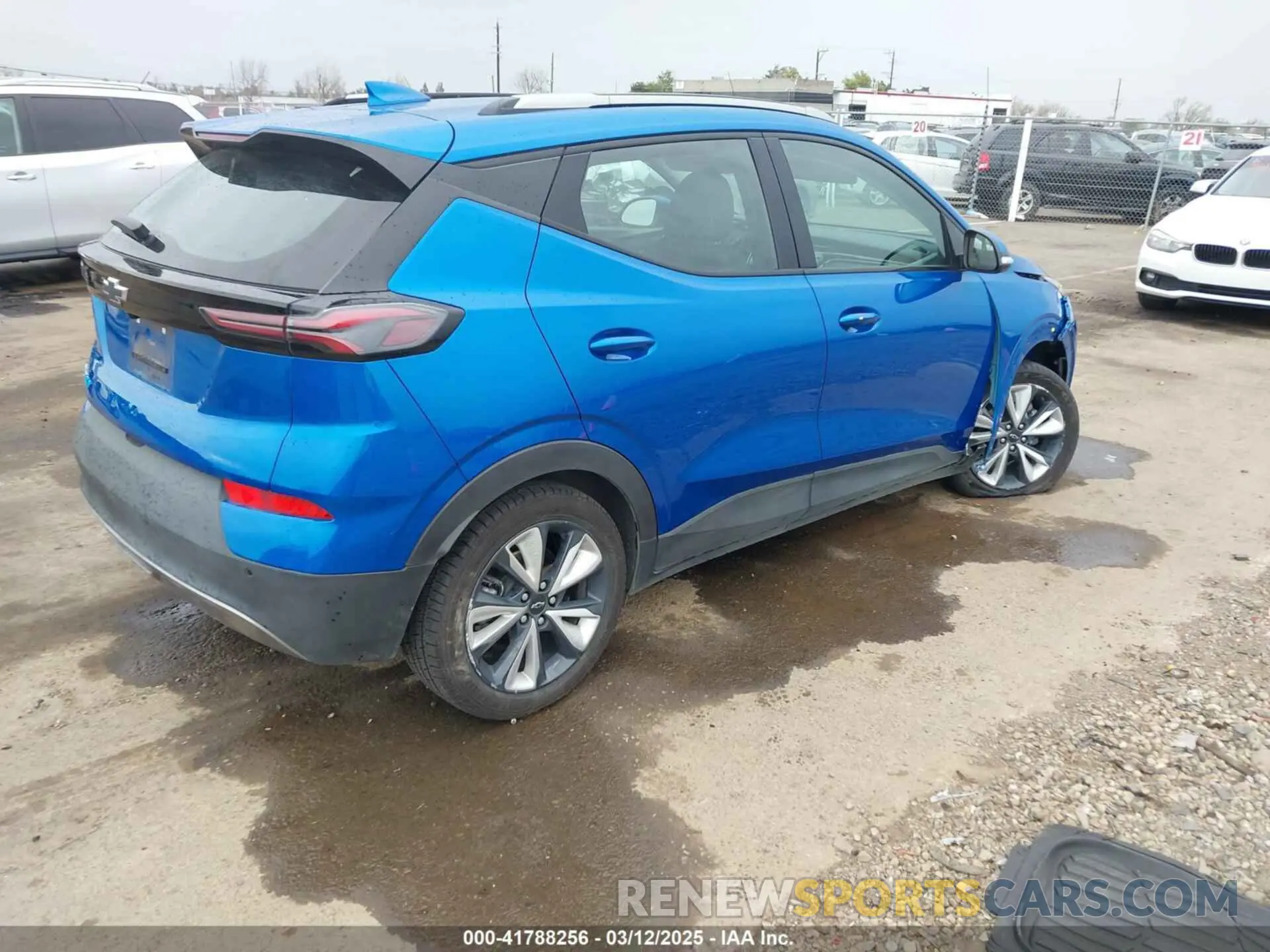 4 fotografías del automóvil dañado 1G1FY6S09P4103660 CHEVROLET BOLT EUV 2023