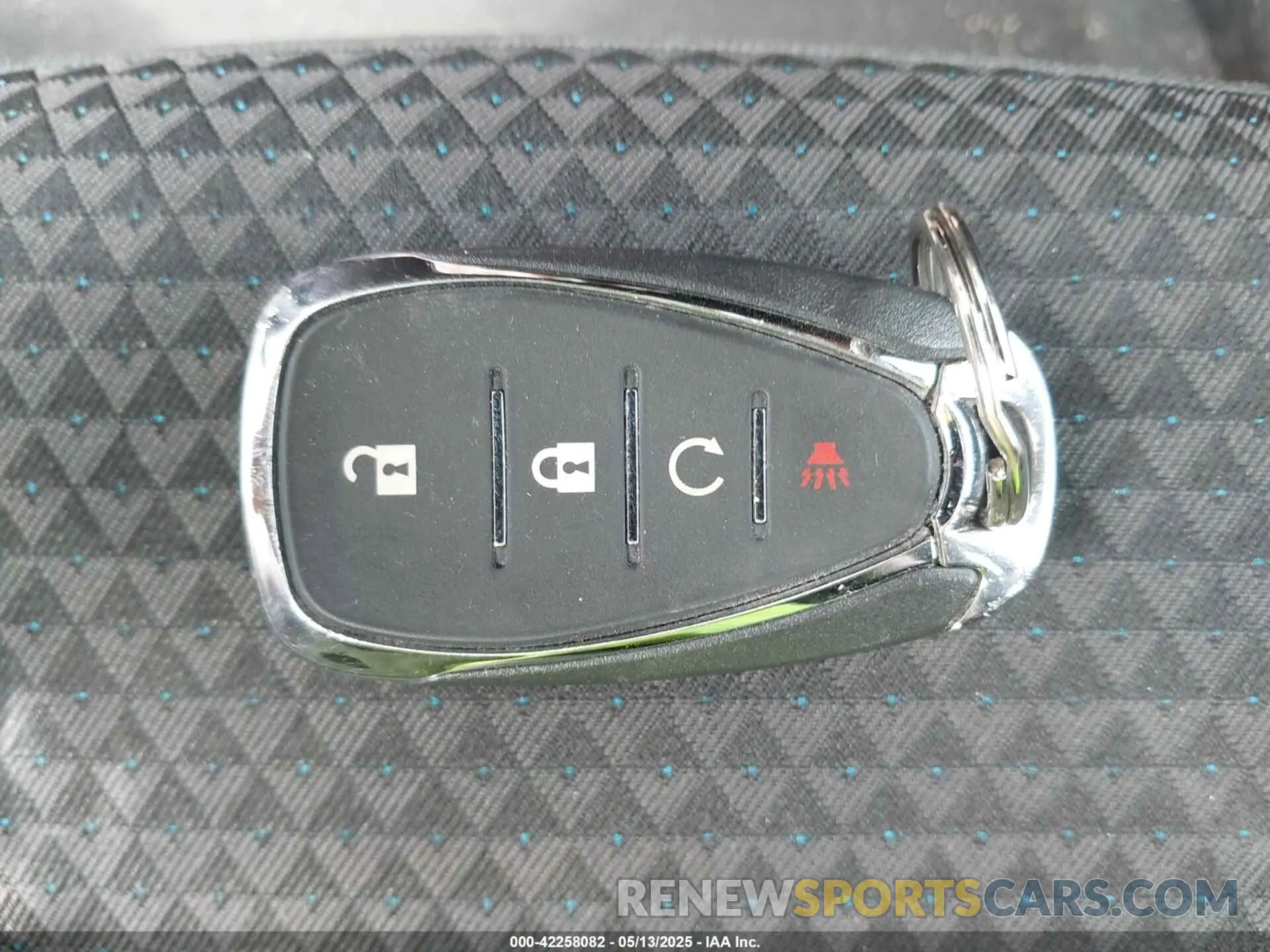 11 fotografías del automóvil dañado 1G1FY6S0XP4151202 CHEVROLET BOLT EUV 2023