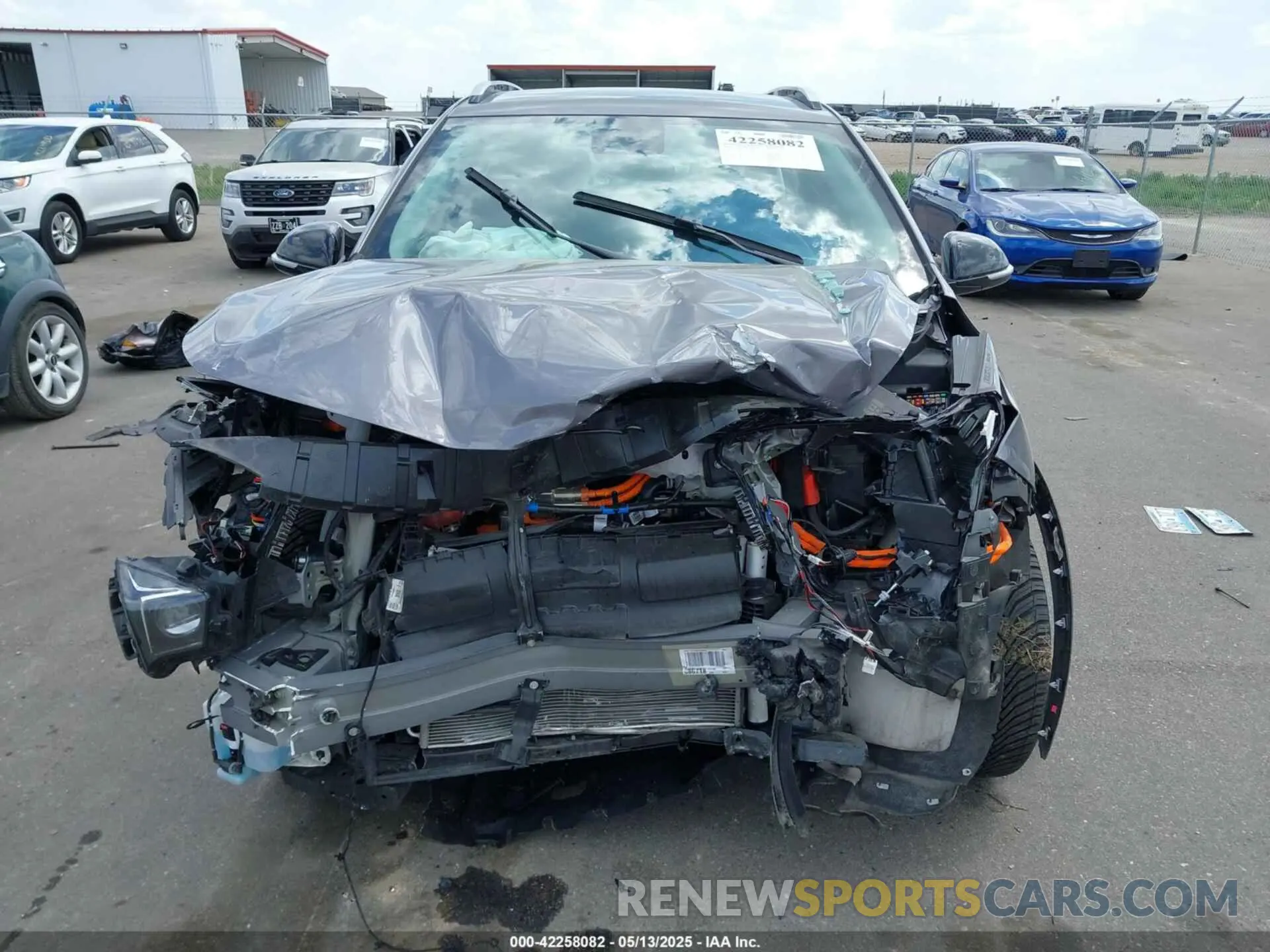 12 fotografías del automóvil dañado 1G1FY6S0XP4151202 CHEVROLET BOLT EUV 2023