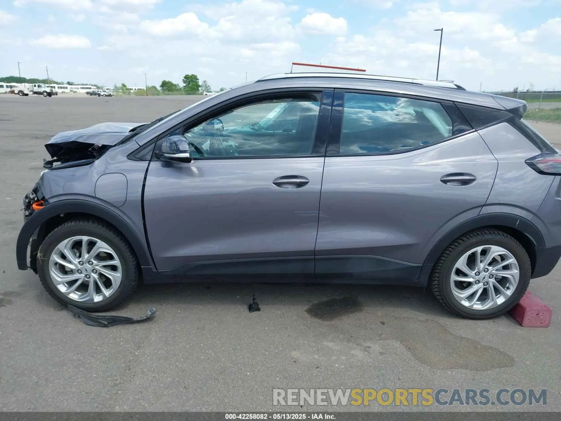 14 fotografías del automóvil dañado 1G1FY6S0XP4151202 CHEVROLET BOLT EUV 2023