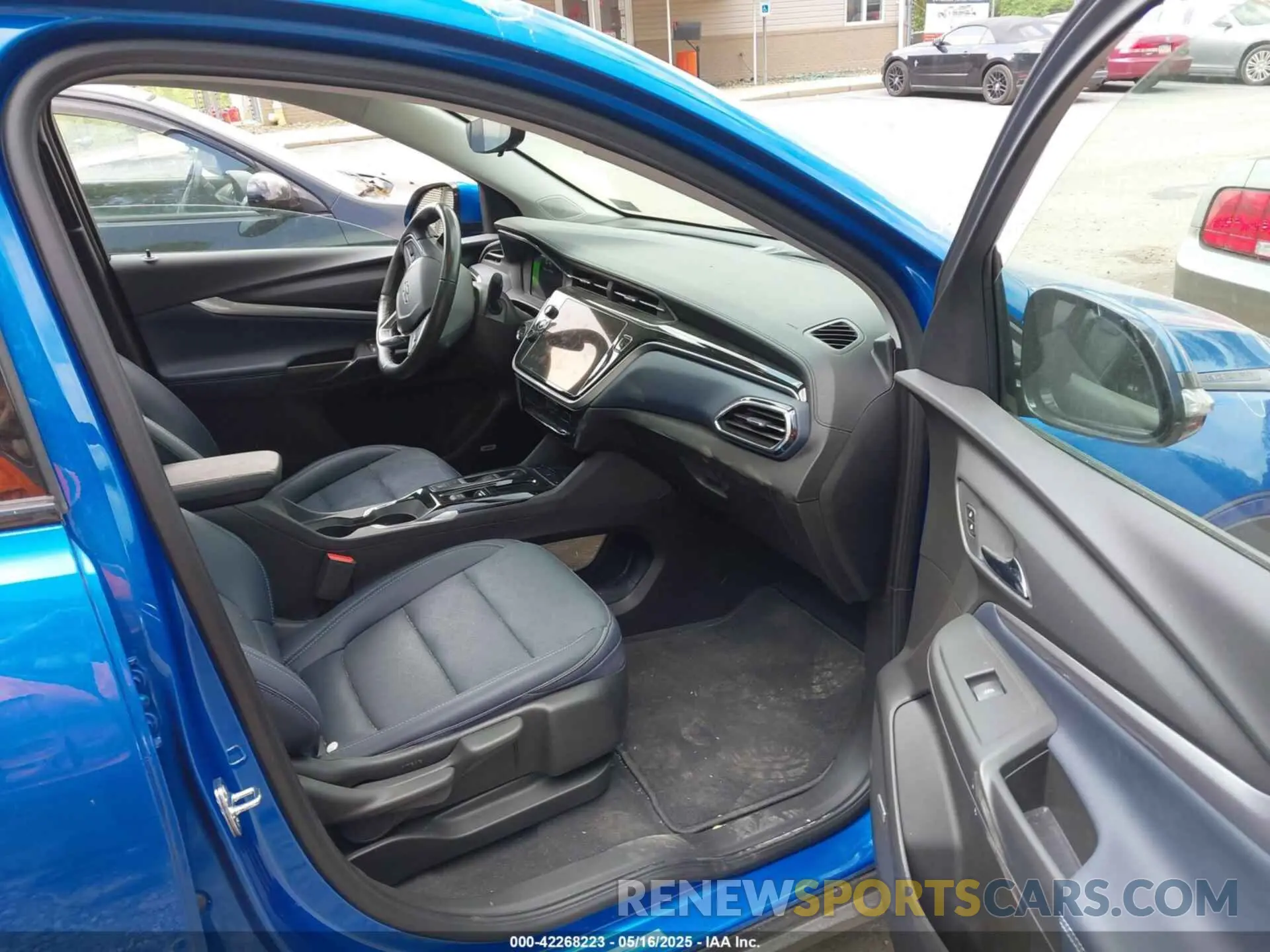 5 fotografías del automóvil dañado 1G1FZ6S01P4164322 CHEVROLET BOLT EUV 2023