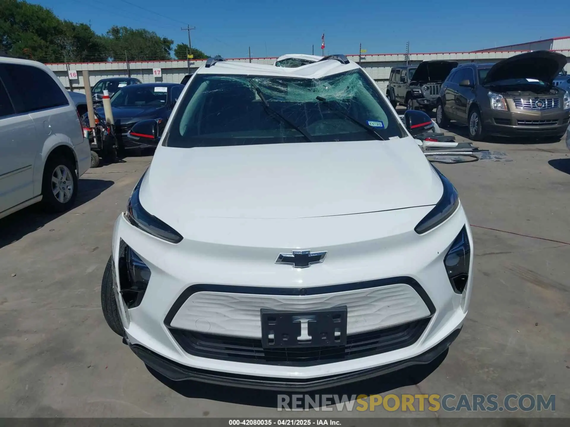 12 fotografías del automóvil dañado 1G1FZ6S0XP4180289 CHEVROLET BOLT EUV 2023