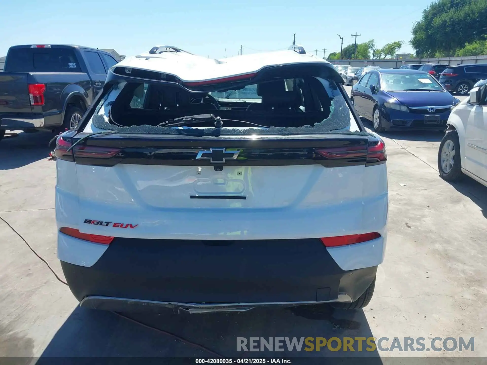 16 fotografías del automóvil dañado 1G1FZ6S0XP4180289 CHEVROLET BOLT EUV 2023