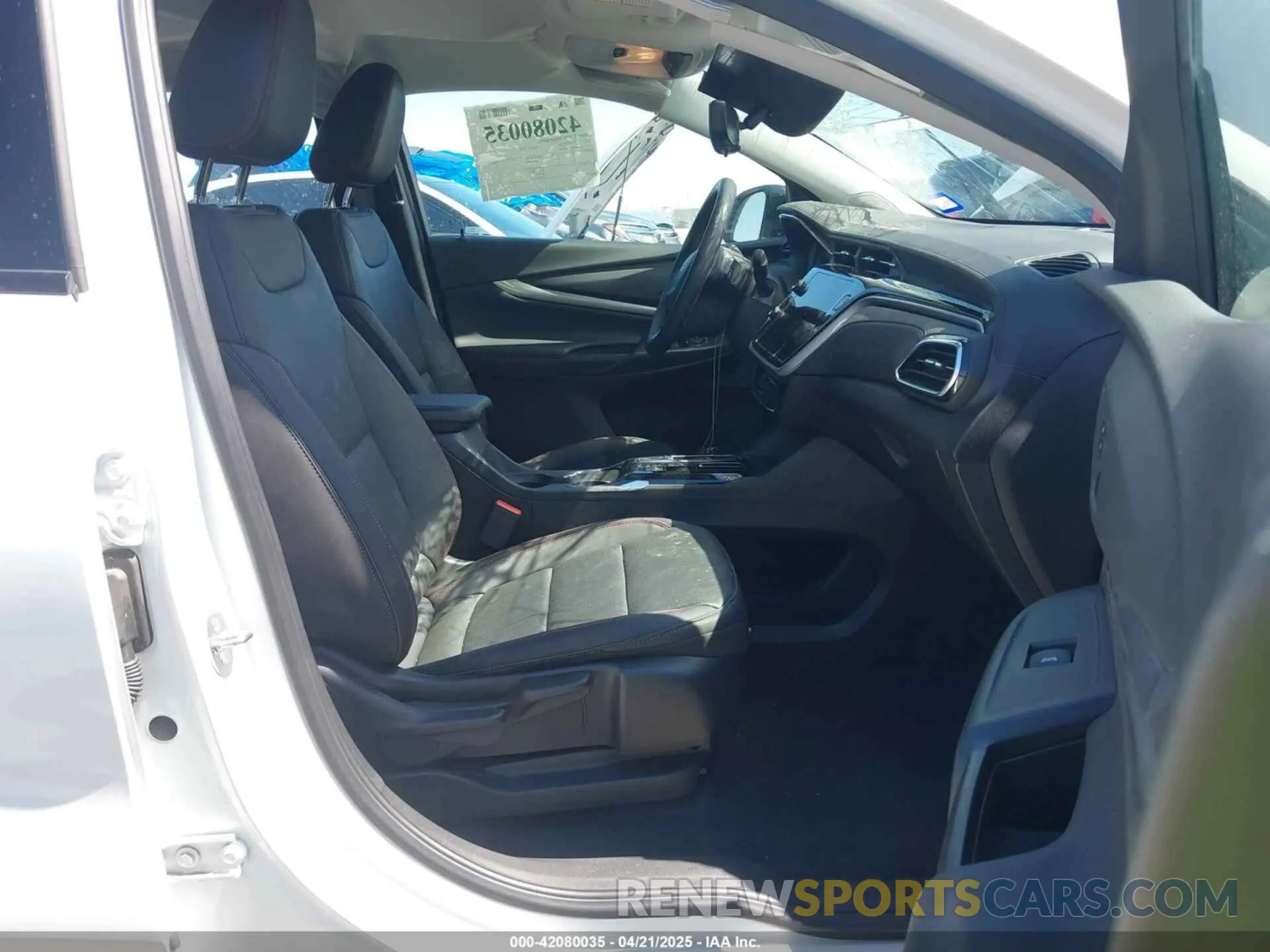 5 fotografías del automóvil dañado 1G1FZ6S0XP4180289 CHEVROLET BOLT EUV 2023