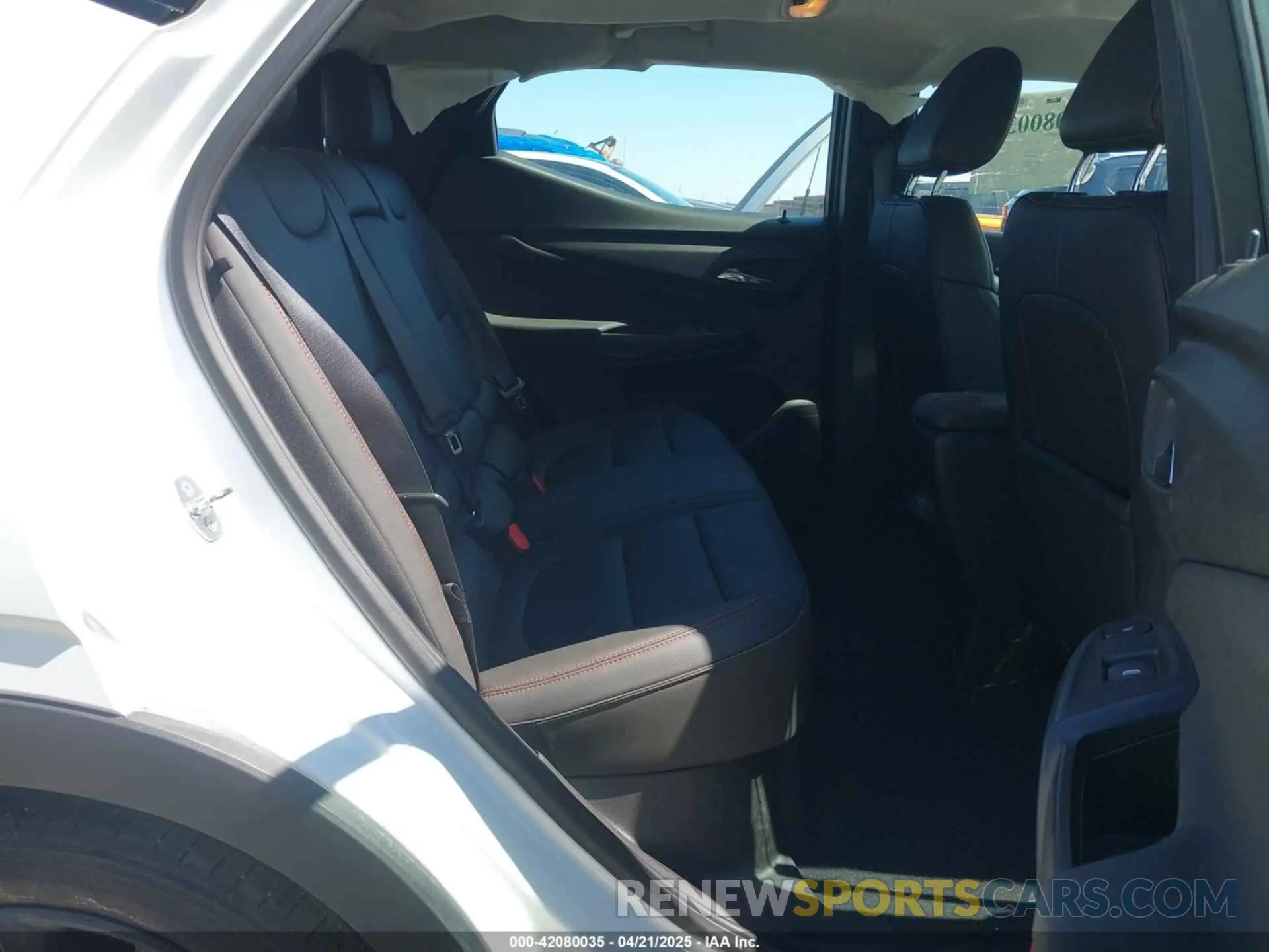 8 fotografías del automóvil dañado 1G1FZ6S0XP4180289 CHEVROLET BOLT EUV 2023