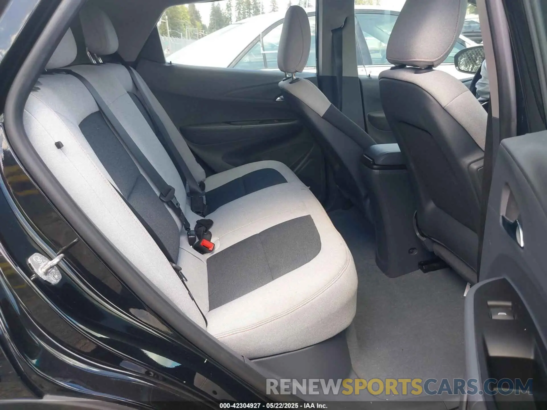 8 fotografías del automóvil dañado 1G1FY6S00K4127807 CHEVROLET BOLT EV 2019