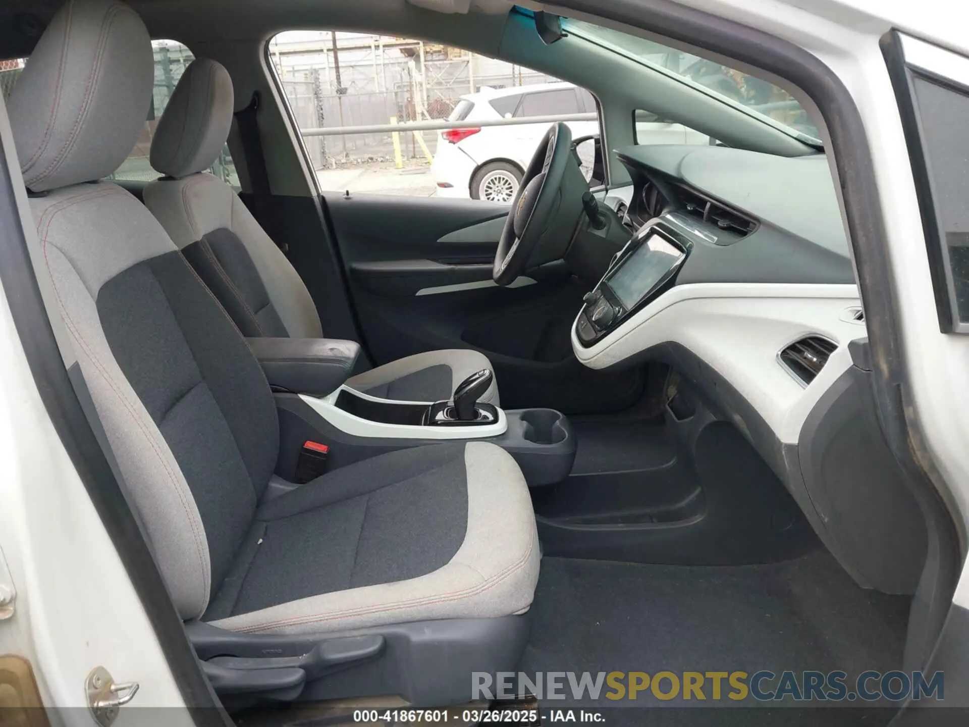 5 fotografías del automóvil dañado 1G1FY6S07K4121891 CHEVROLET BOLT EV 2019