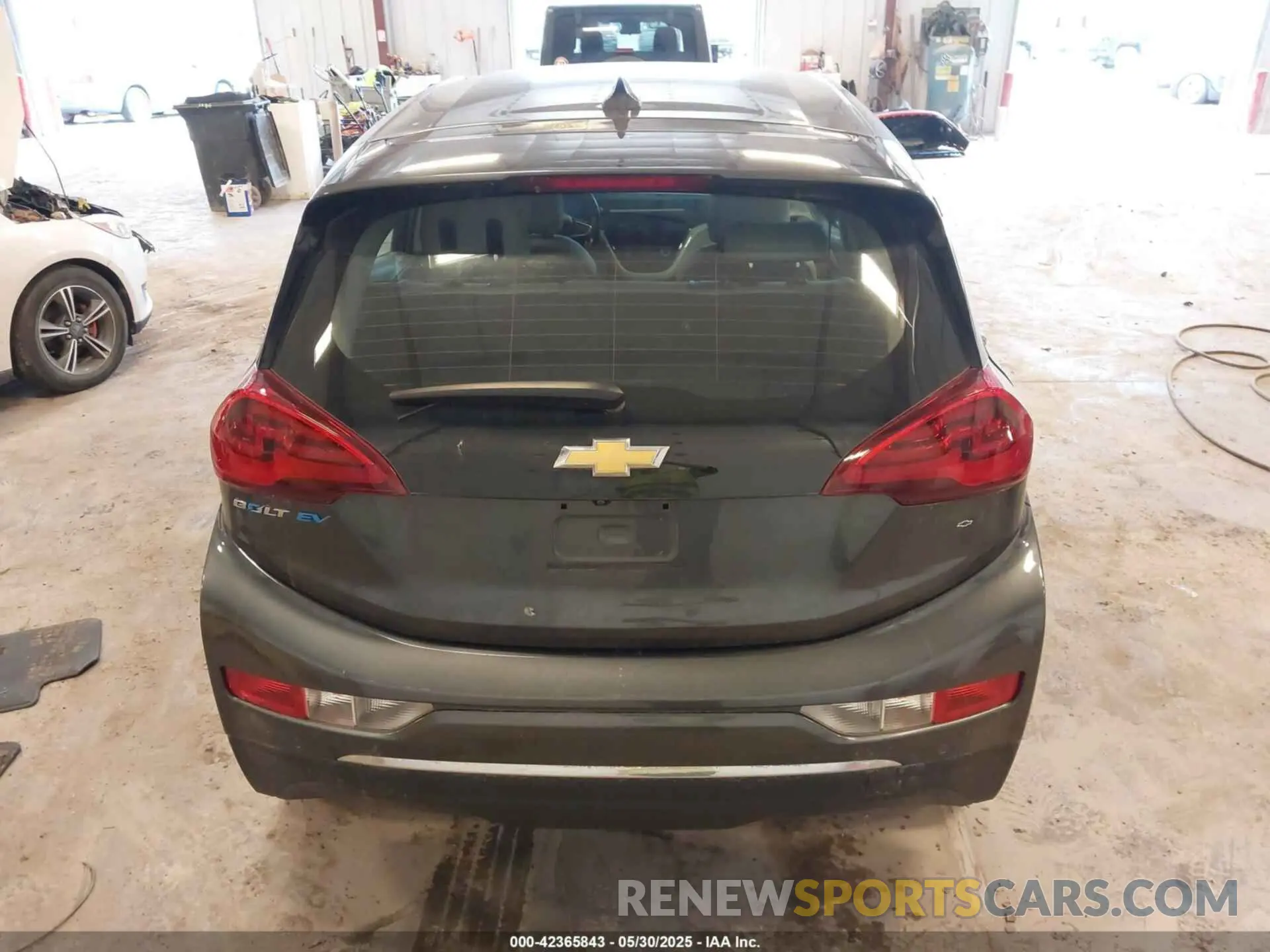 16 fotografías del automóvil dañado 1G1FY6S07L4150373 CHEVROLET BOLT EV 2020