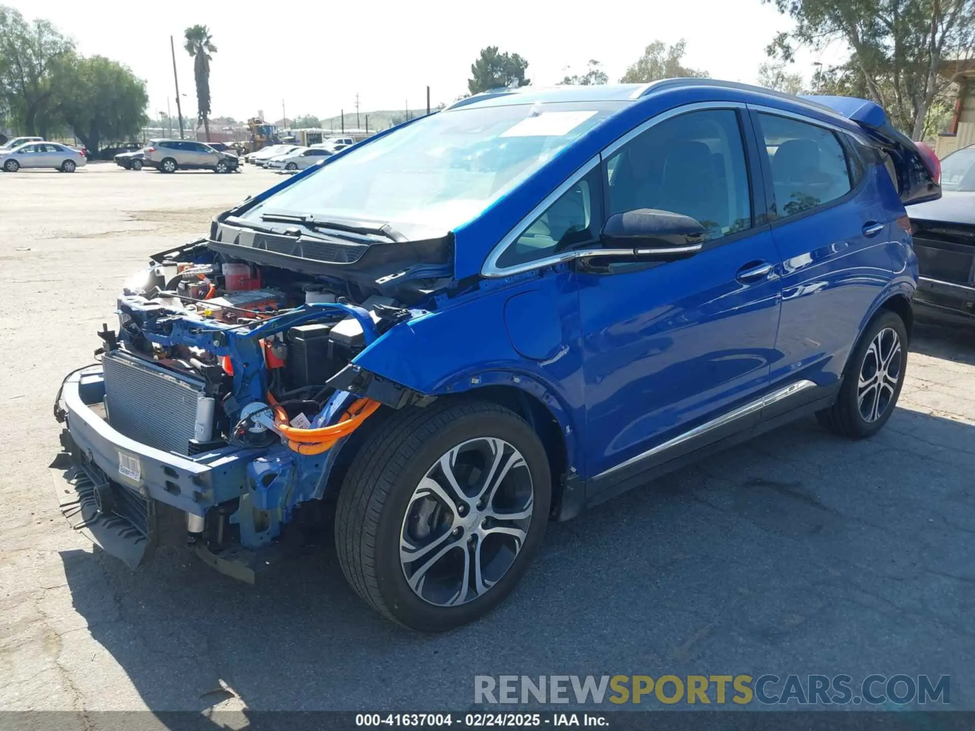 2 fotografías del automóvil dañado 1G1FZ6S04L4125895 CHEVROLET BOLT EV 2020