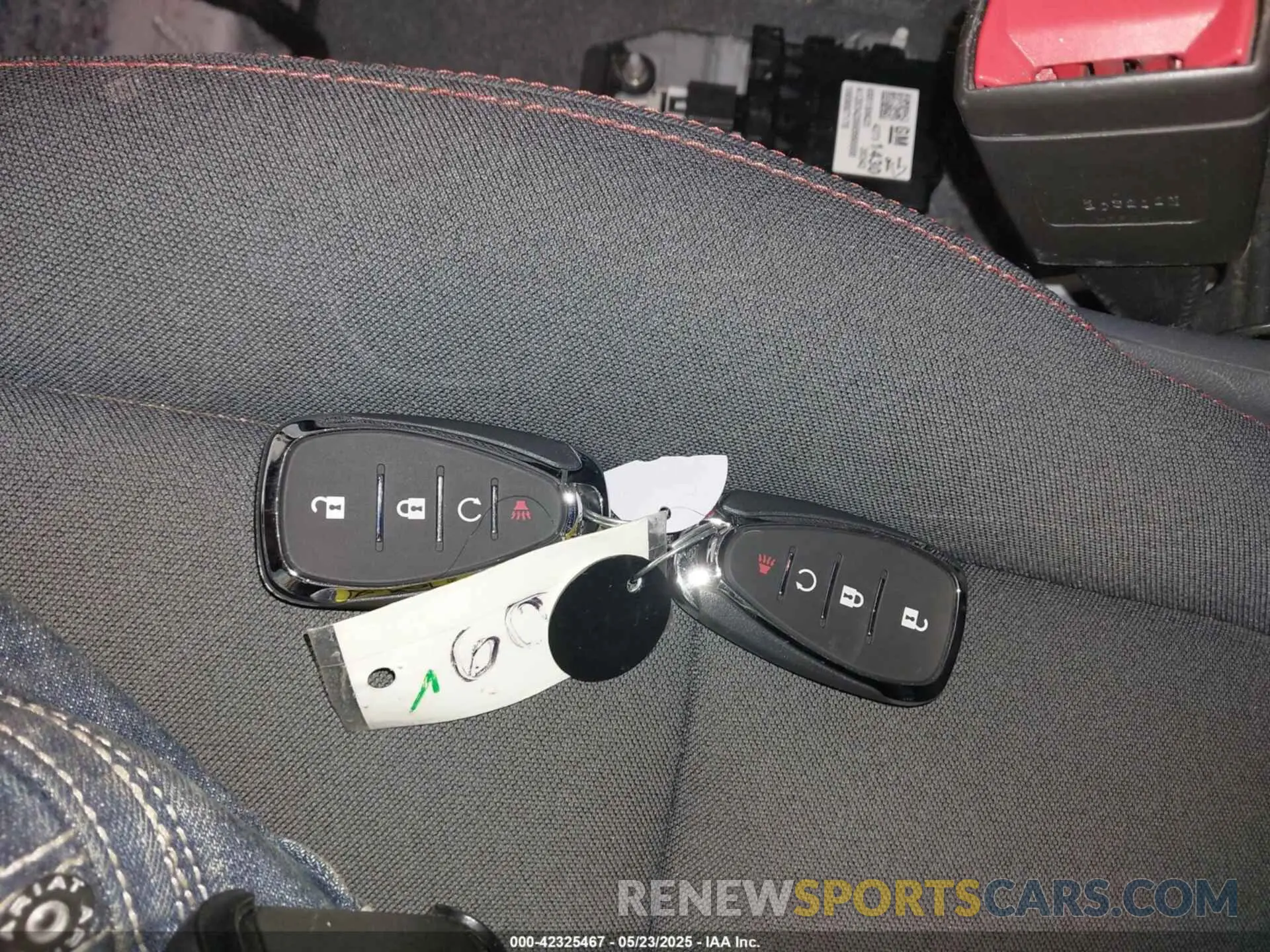 11 fotografías del automóvil dañado 1G1FY6S04M4110446 CHEVROLET BOLT EV 2021