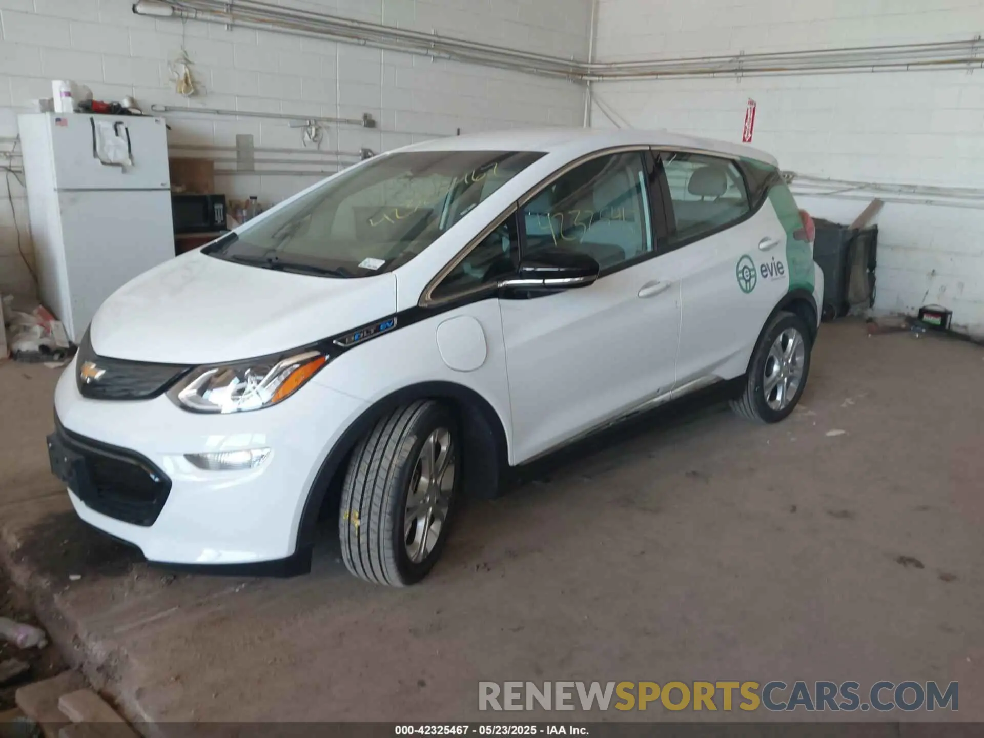 2 fotografías del automóvil dañado 1G1FY6S04M4110446 CHEVROLET BOLT EV 2021