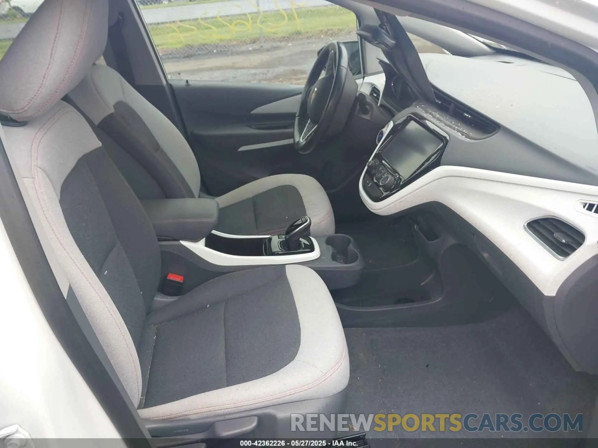 5 fotografías del automóvil dañado 1G1FY6S05M4101349 CHEVROLET BOLT EV 2021