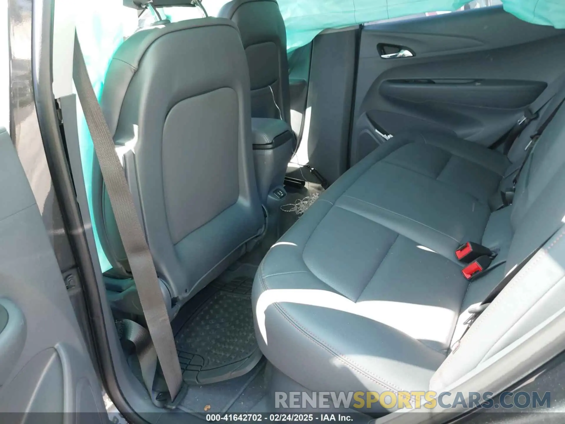 23 fotografías del automóvil dañado 1G1FZ6S01M4113902 CHEVROLET BOLT EV 2021