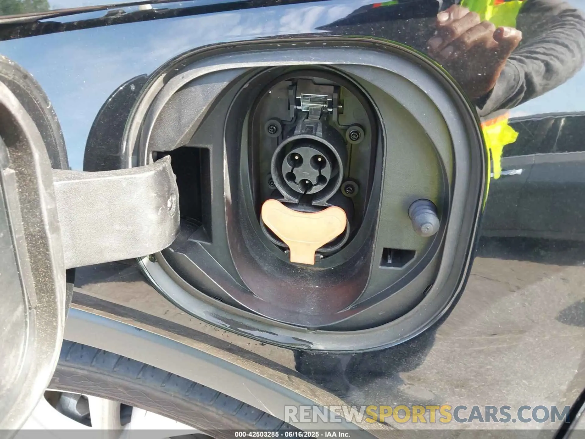 10 fotografías del automóvil dañado 1G1FW6S03P4149572 CHEVROLET BOLT EV 2023