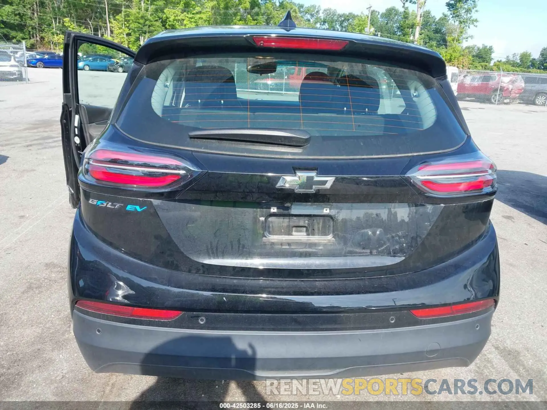 16 fotografías del automóvil dañado 1G1FW6S03P4149572 CHEVROLET BOLT EV 2023