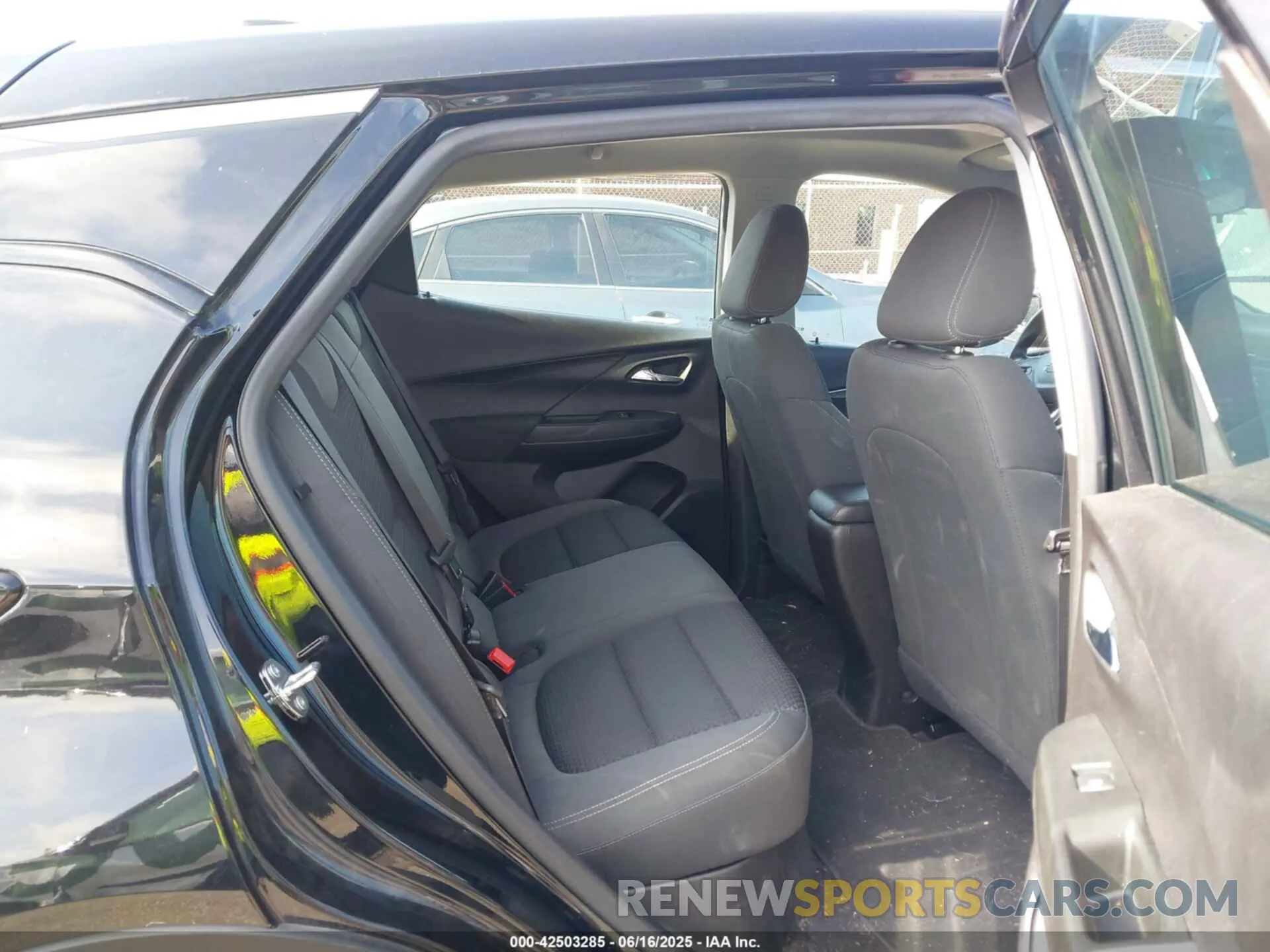 8 fotografías del automóvil dañado 1G1FW6S03P4149572 CHEVROLET BOLT EV 2023