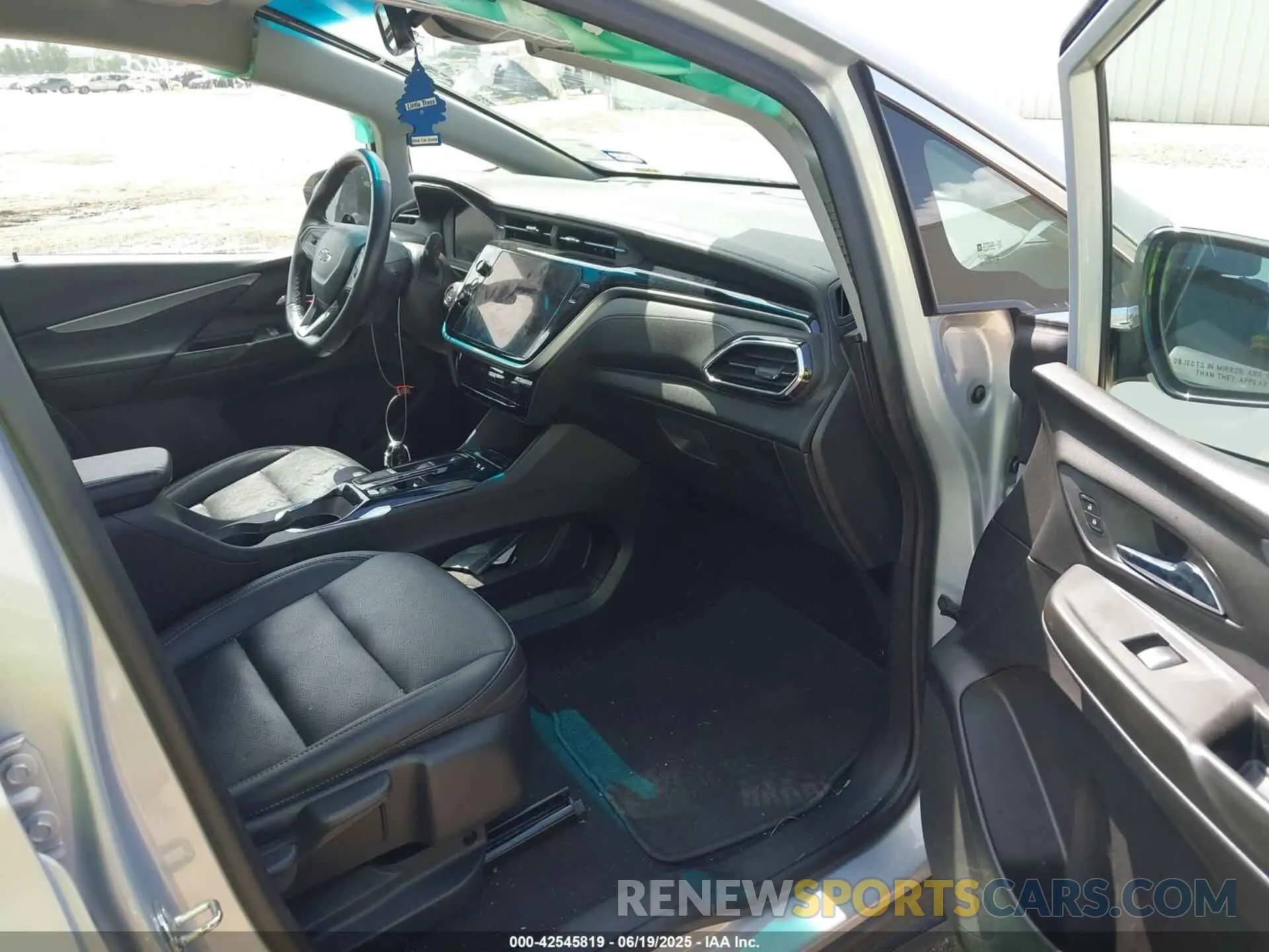 5 fotografías del automóvil dañado 1G1FX6S01P4172426 CHEVROLET BOLT EV 2023