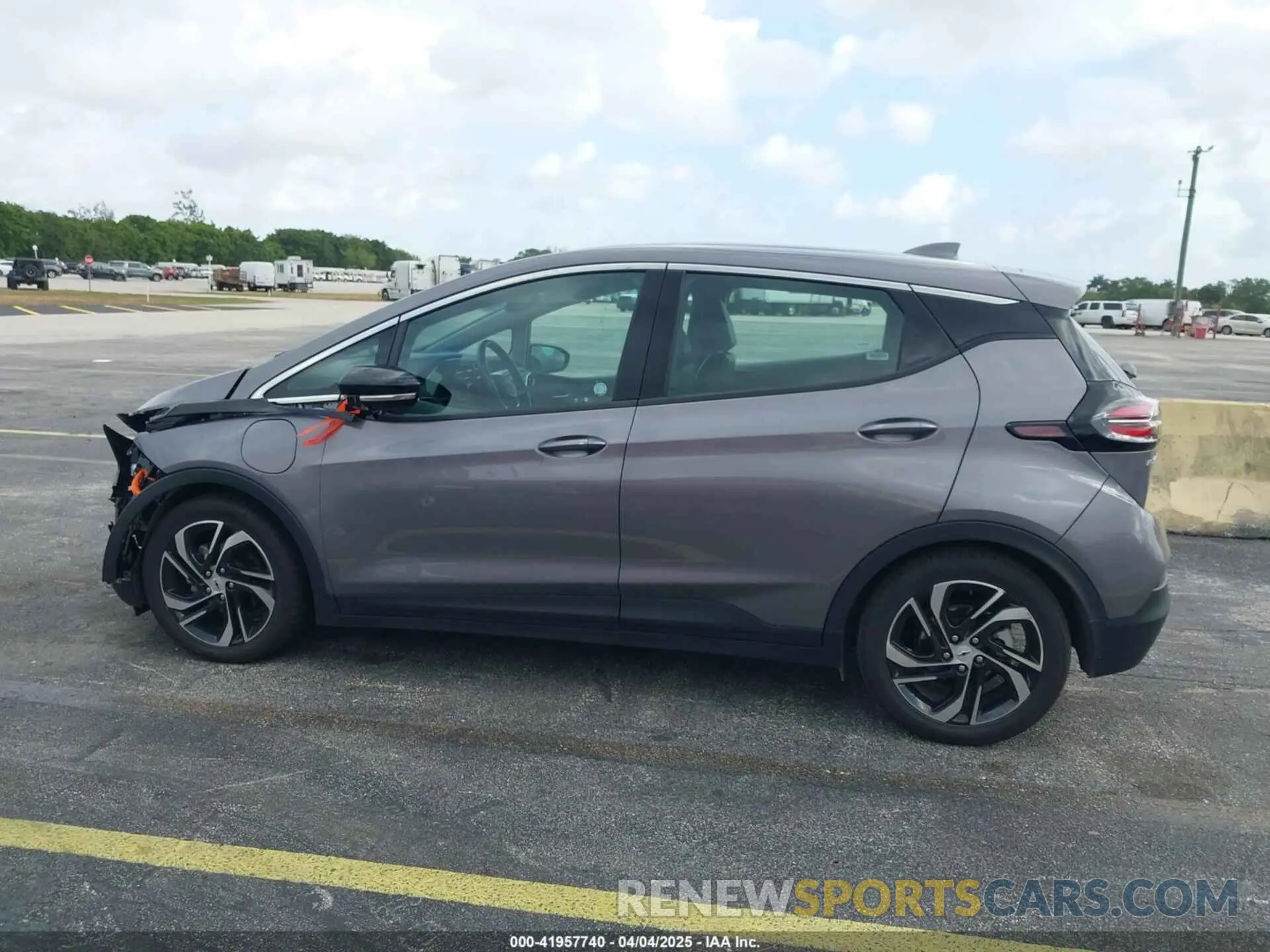 14 fotografías del automóvil dañado 1G1FX6S02P4175819 CHEVROLET BOLT EV 2023