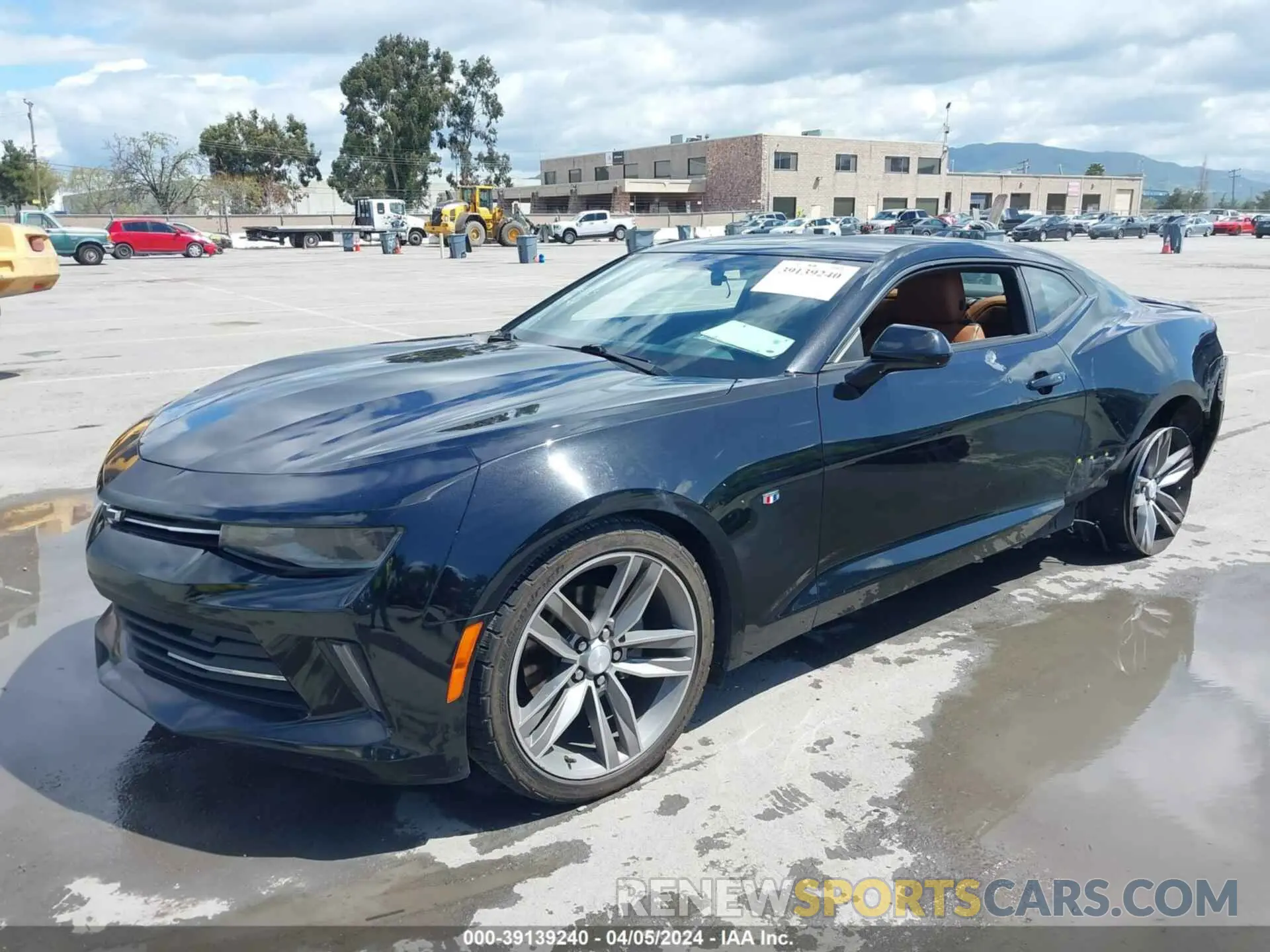 2 fotografías del automóvil dañado 1G1FD1RSXH0171416 CHEVROLET CAMARO 2017