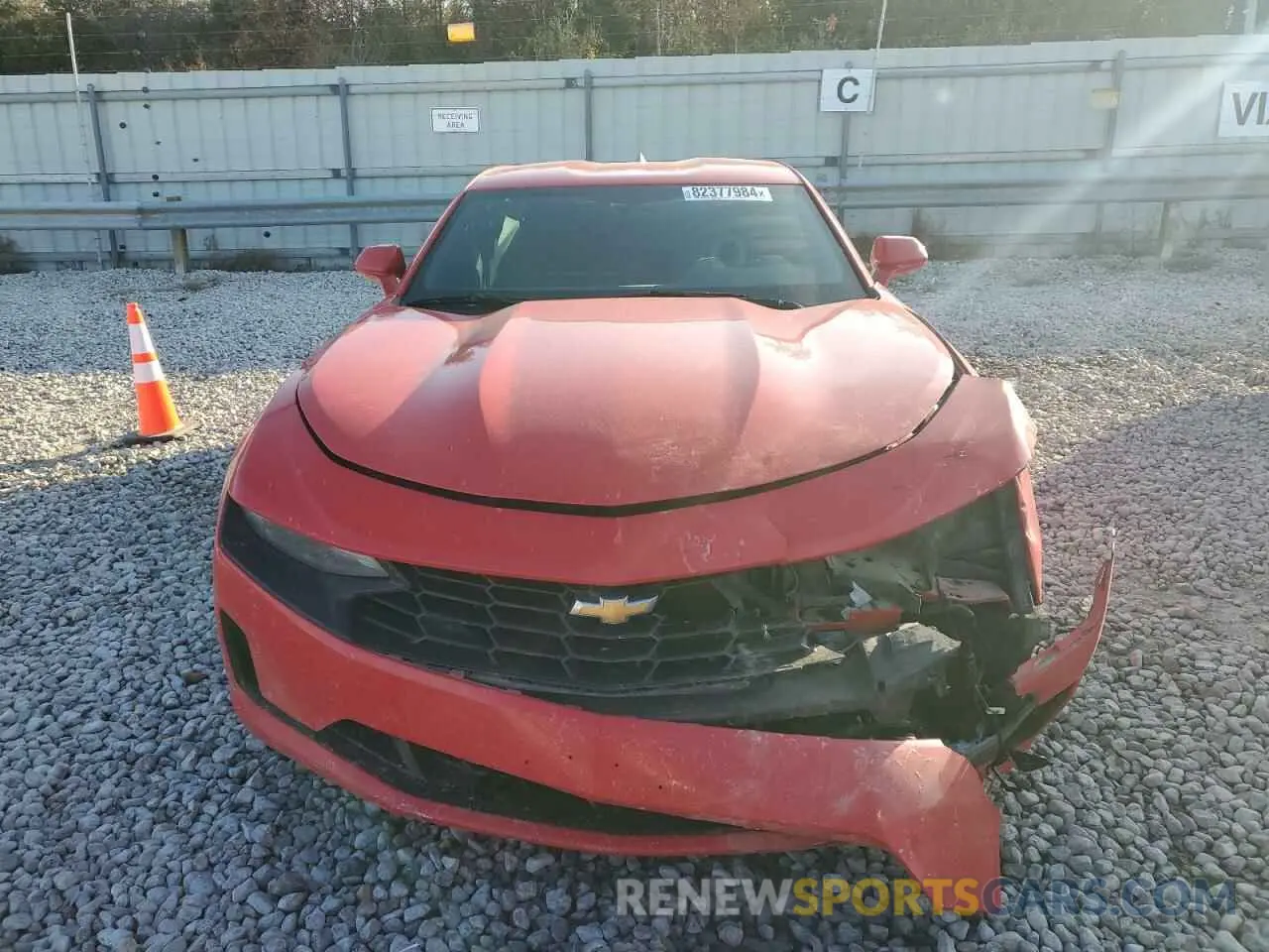 5 fotografías del automóvil dañado 1G1FB1RS1K0102921 CHEVROLET CAMARO 2019