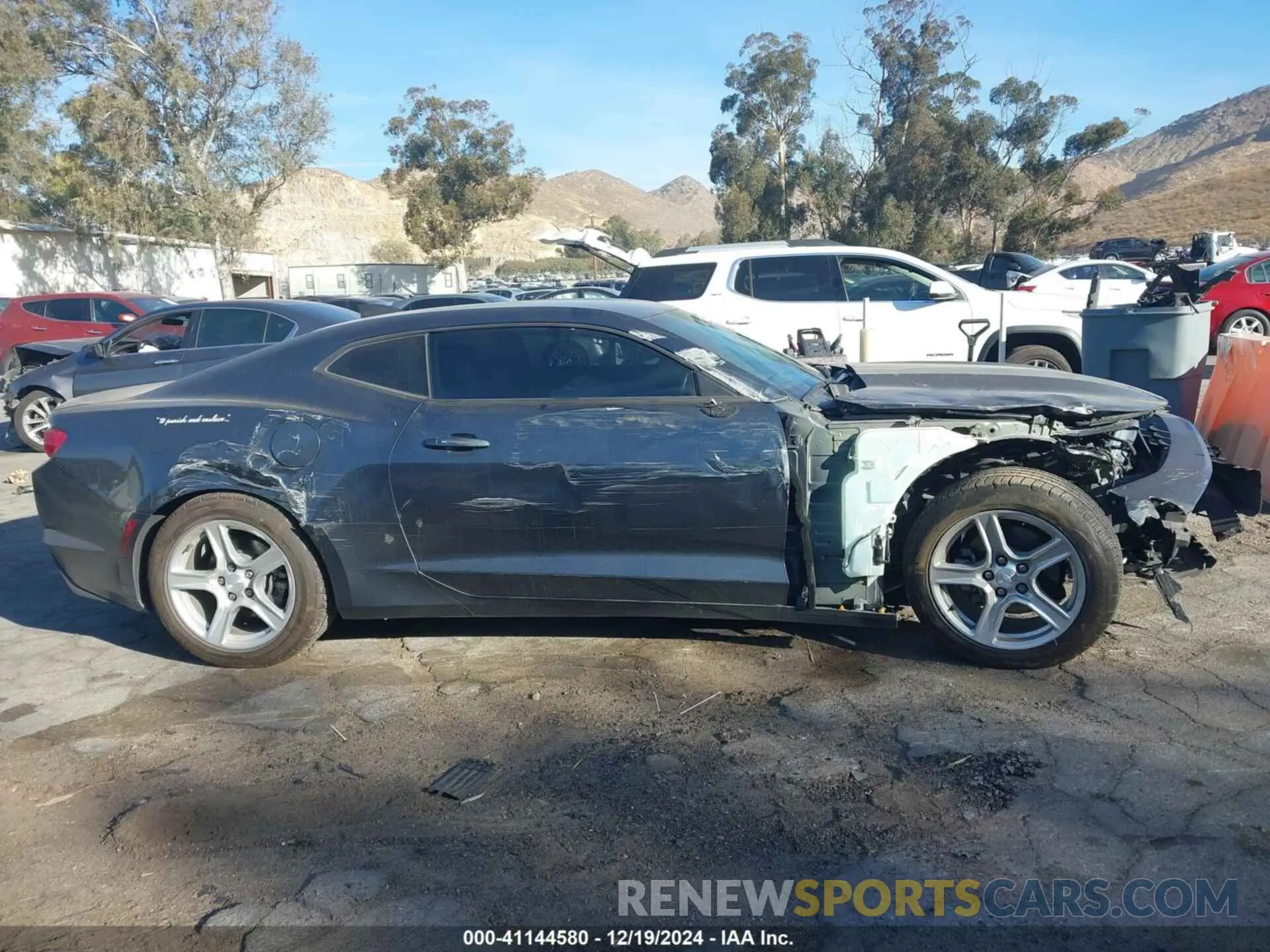 14 fotografías del automóvil dañado 1G1FB1RS4K0126100 CHEVROLET CAMARO 2019