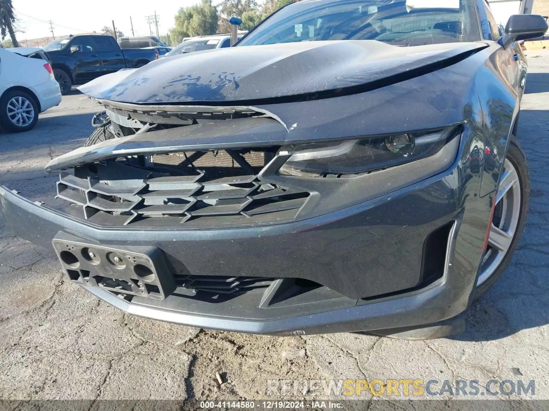 6 fotografías del automóvil dañado 1G1FB1RS4K0126100 CHEVROLET CAMARO 2019
