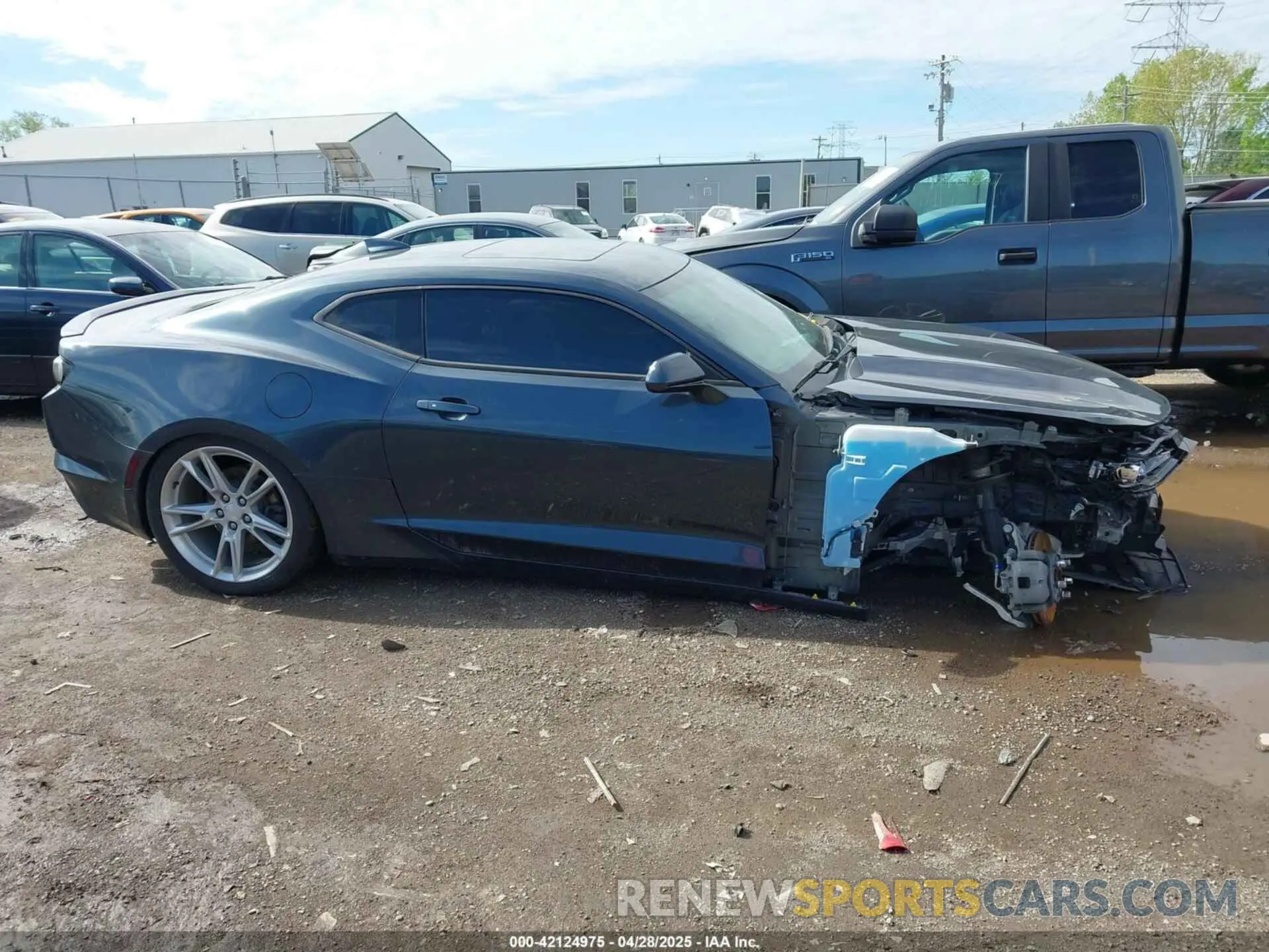 14 fotografías del automóvil dañado 1G1FB1RS4K0148193 CHEVROLET CAMARO 2019