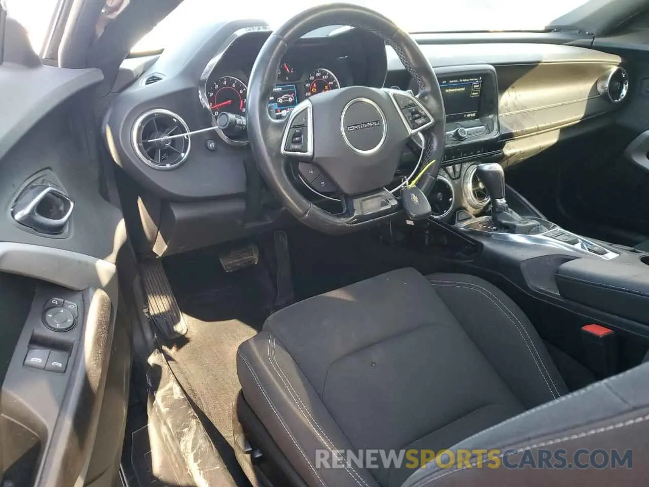 8 fotografías del automóvil dañado 1G1FB1RS6K0148969 CHEVROLET CAMARO 2019