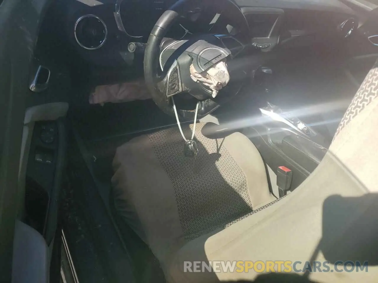 8 fotografías del automóvil dañado 1G1FB1RS8K0110806 CHEVROLET CAMARO 2019