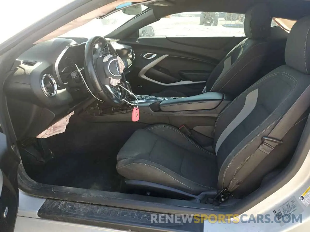 7 fotografías del automóvil dañado 1G1FB1RSXK0155777 CHEVROLET CAMARO 2019