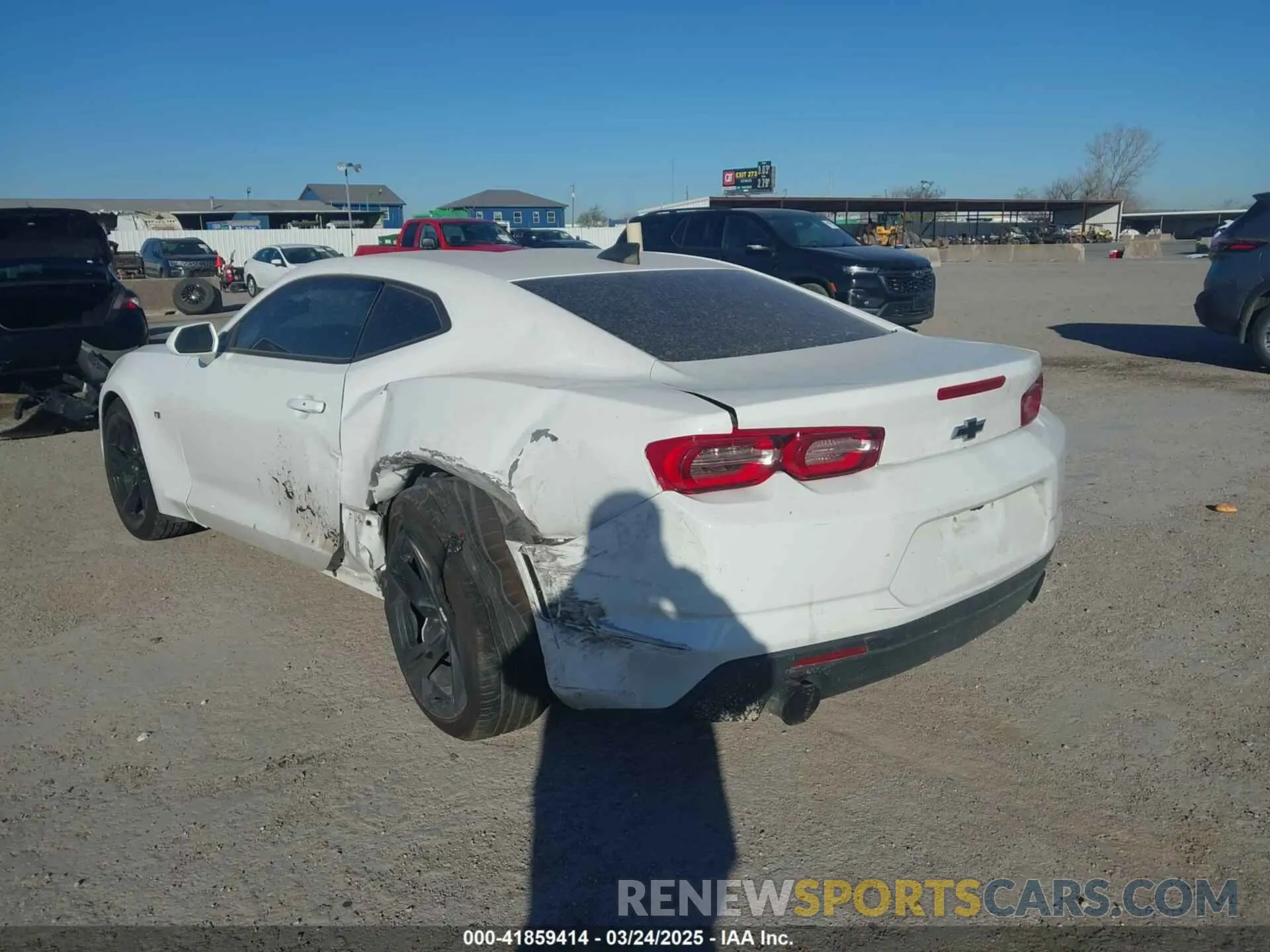 3 fotografías del automóvil dañado 1G1FB1RX0K0147019 CHEVROLET CAMARO 2019
