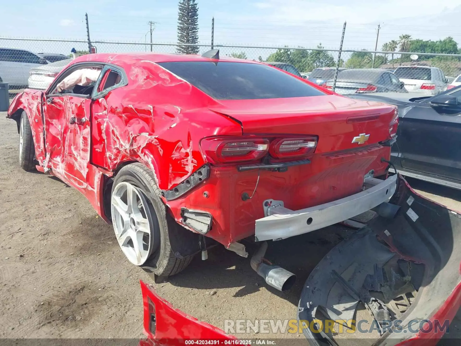 3 fotografías del automóvil dañado 1G1FB1RX0K0156920 CHEVROLET CAMARO 2019