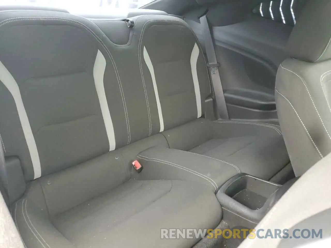 10 fotografías del automóvil dañado 1G1FB1RX6K0122447 CHEVROLET CAMARO 2019