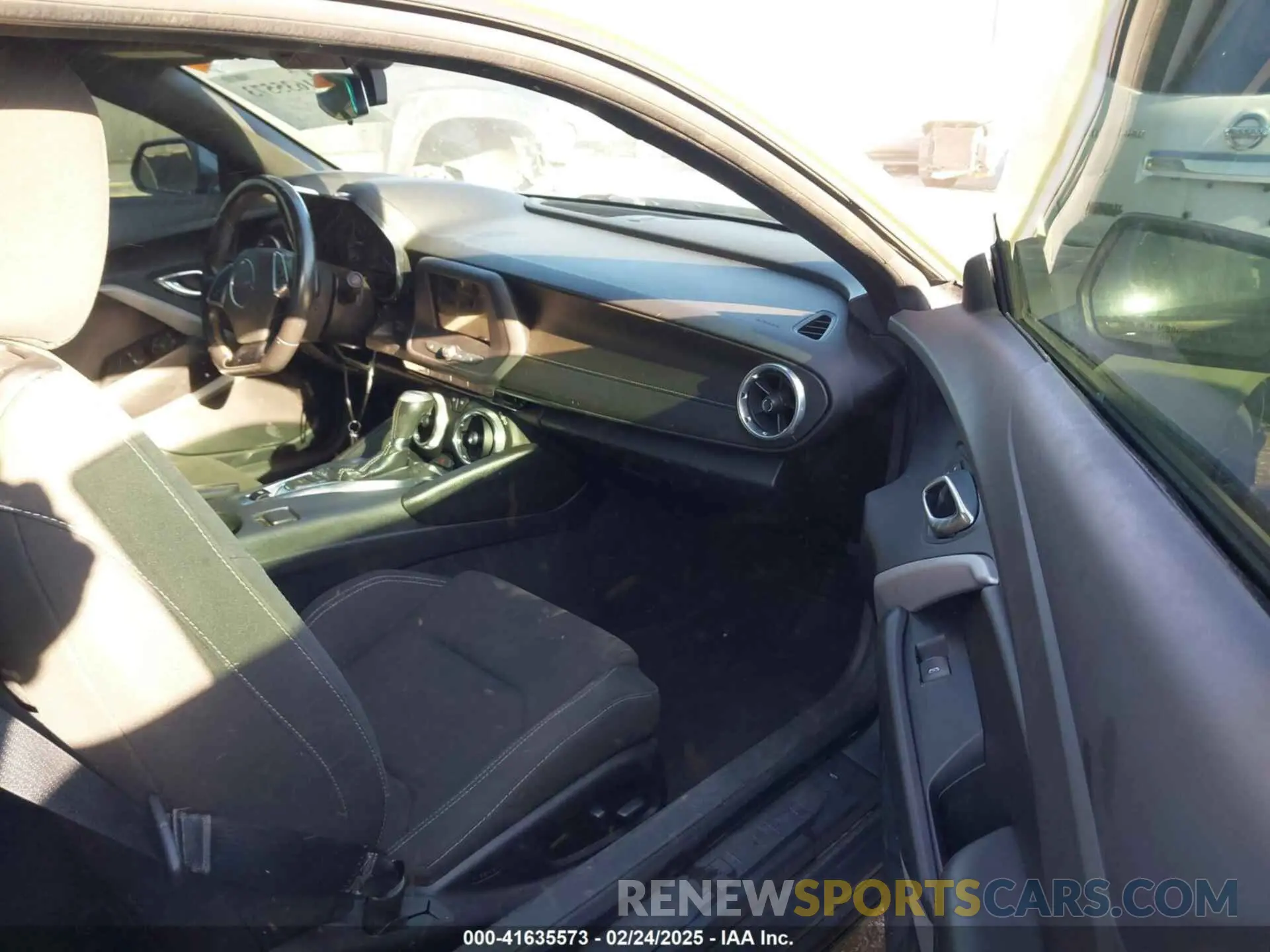 5 fotografías del automóvil dañado 1G1FB1RX7K0132565 CHEVROLET CAMARO 2019
